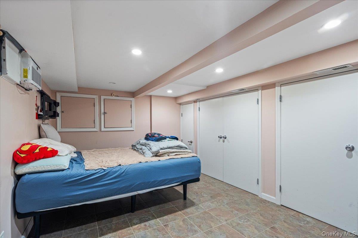 Single Family 37th Brooklyn, NY 11234, MLS-992583-18