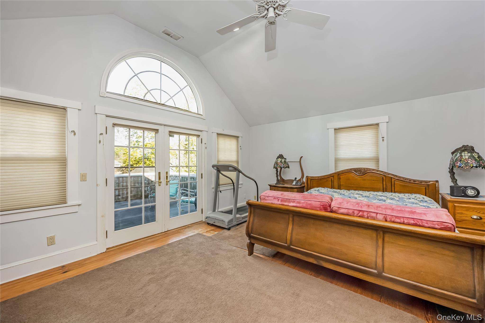 Single Family Pershing  Nassau County, NY 11510, MLS-992622-21
