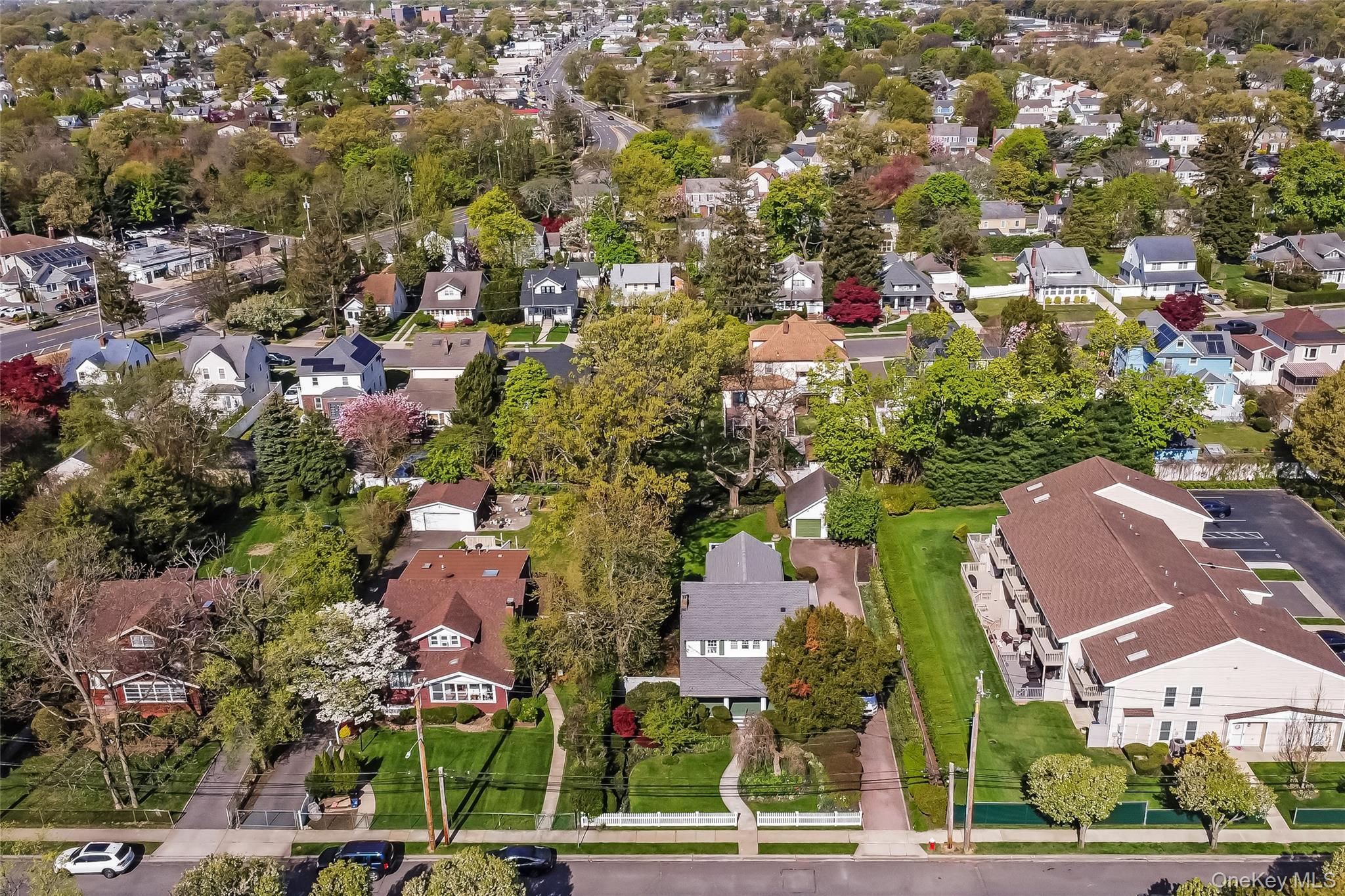Single Family Pershing  Nassau County, NY 11510, MLS-992622-29