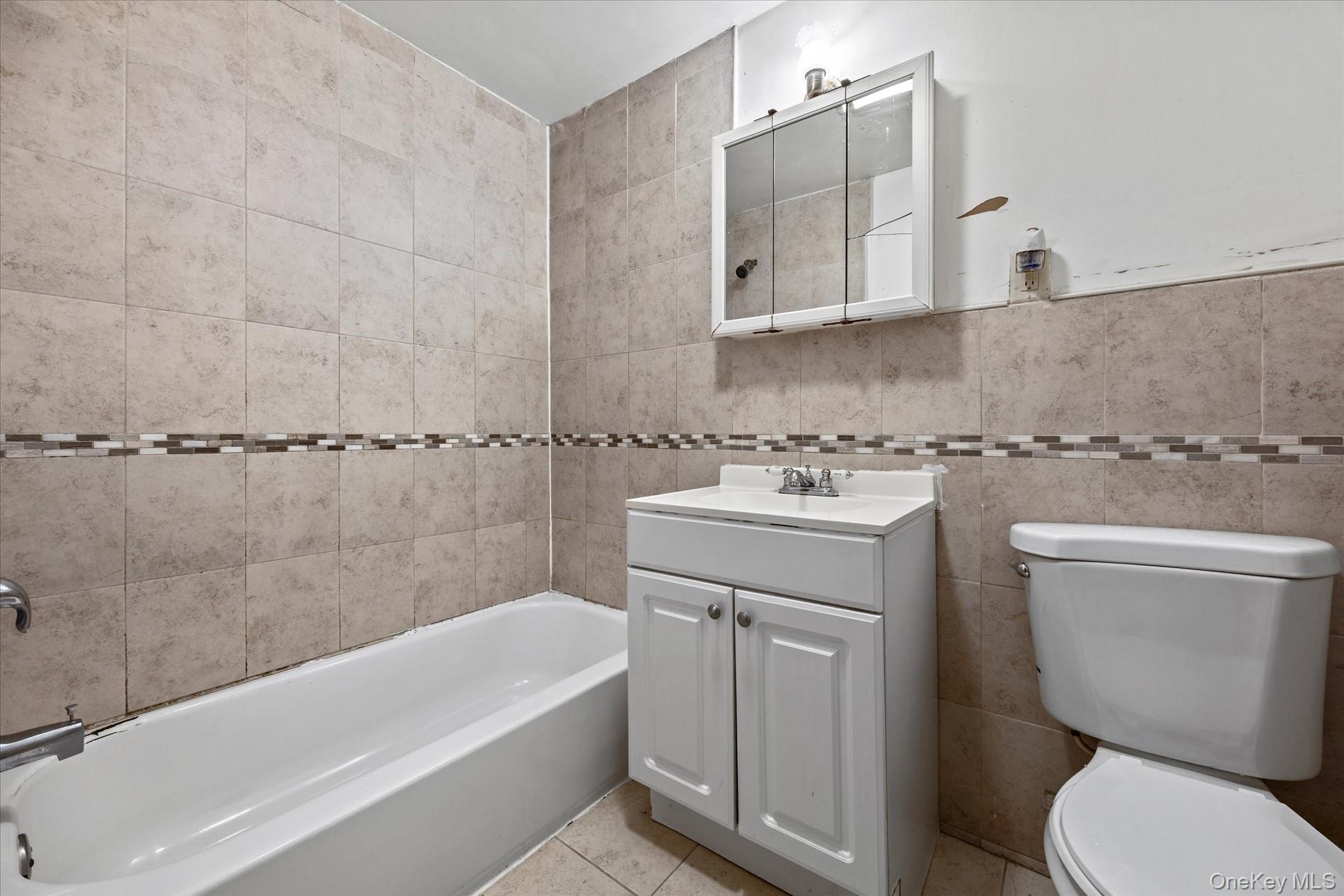Single Family E 53rd Place Brooklyn, NY 11234, MLS-992623-27