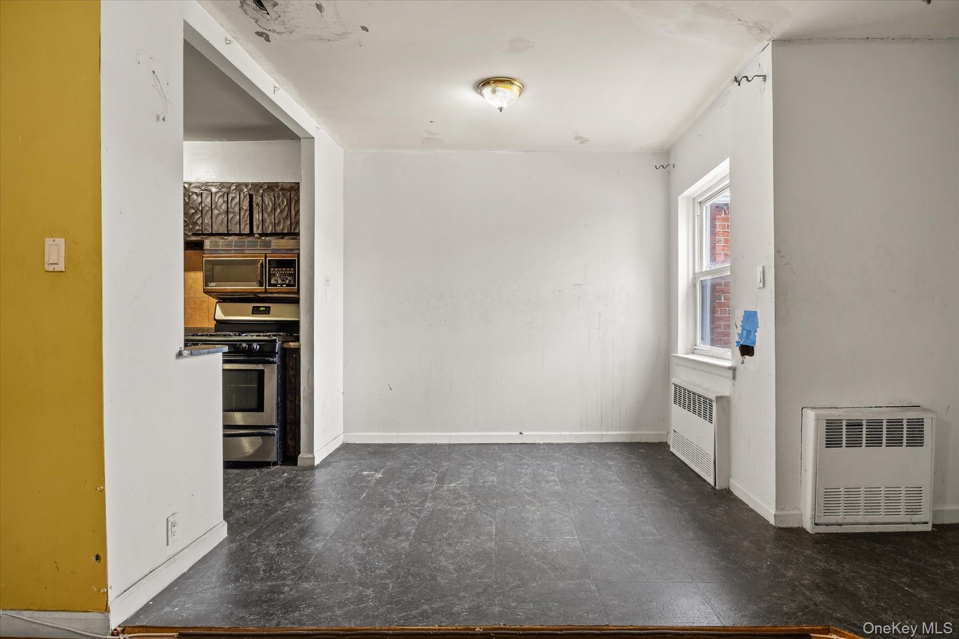 Single Family E 53rd Place Brooklyn, NY 11234, MLS-992623-8