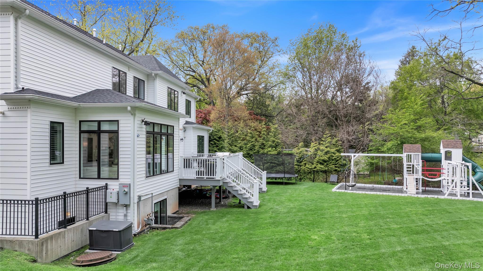 Single Family Dalewood Drive Rockland County, NY 10901, MLS-992639-36