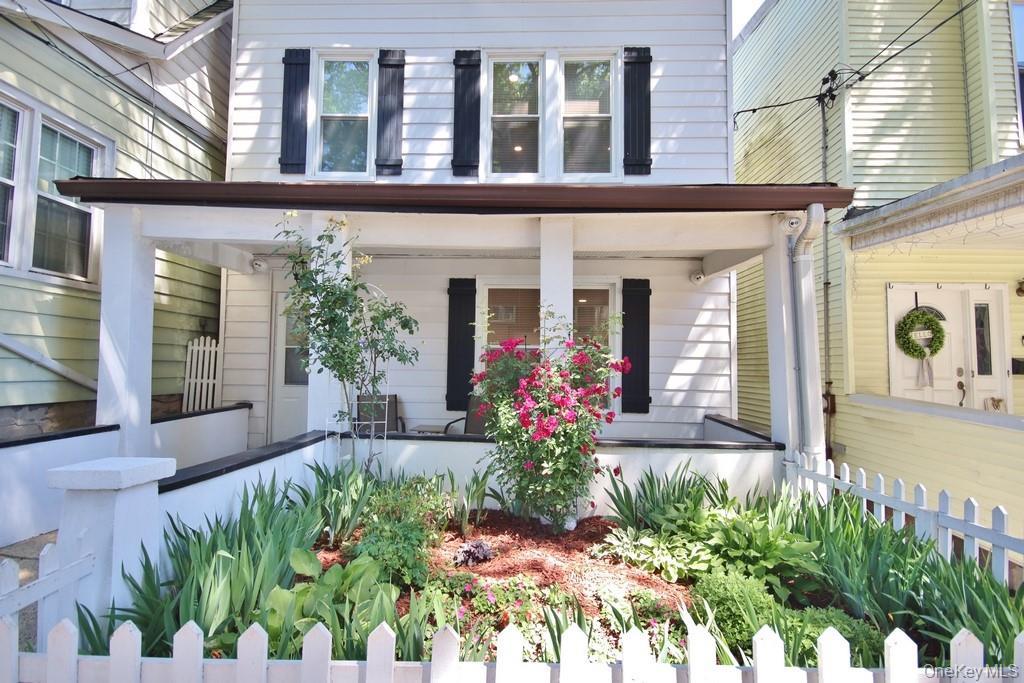 Single Family 235th  Bronx, NY 10470, MLS-992640-2