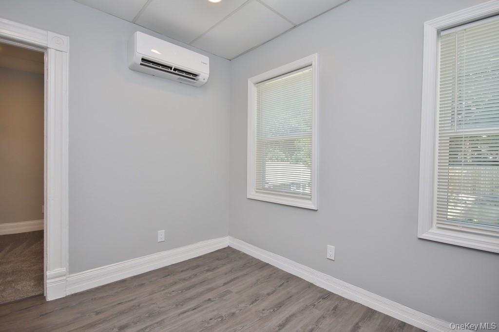 Single Family 235th  Bronx, NY 10470, MLS-992640-24
