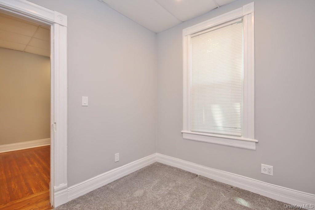 Single Family 235th  Bronx, NY 10470, MLS-992640-32