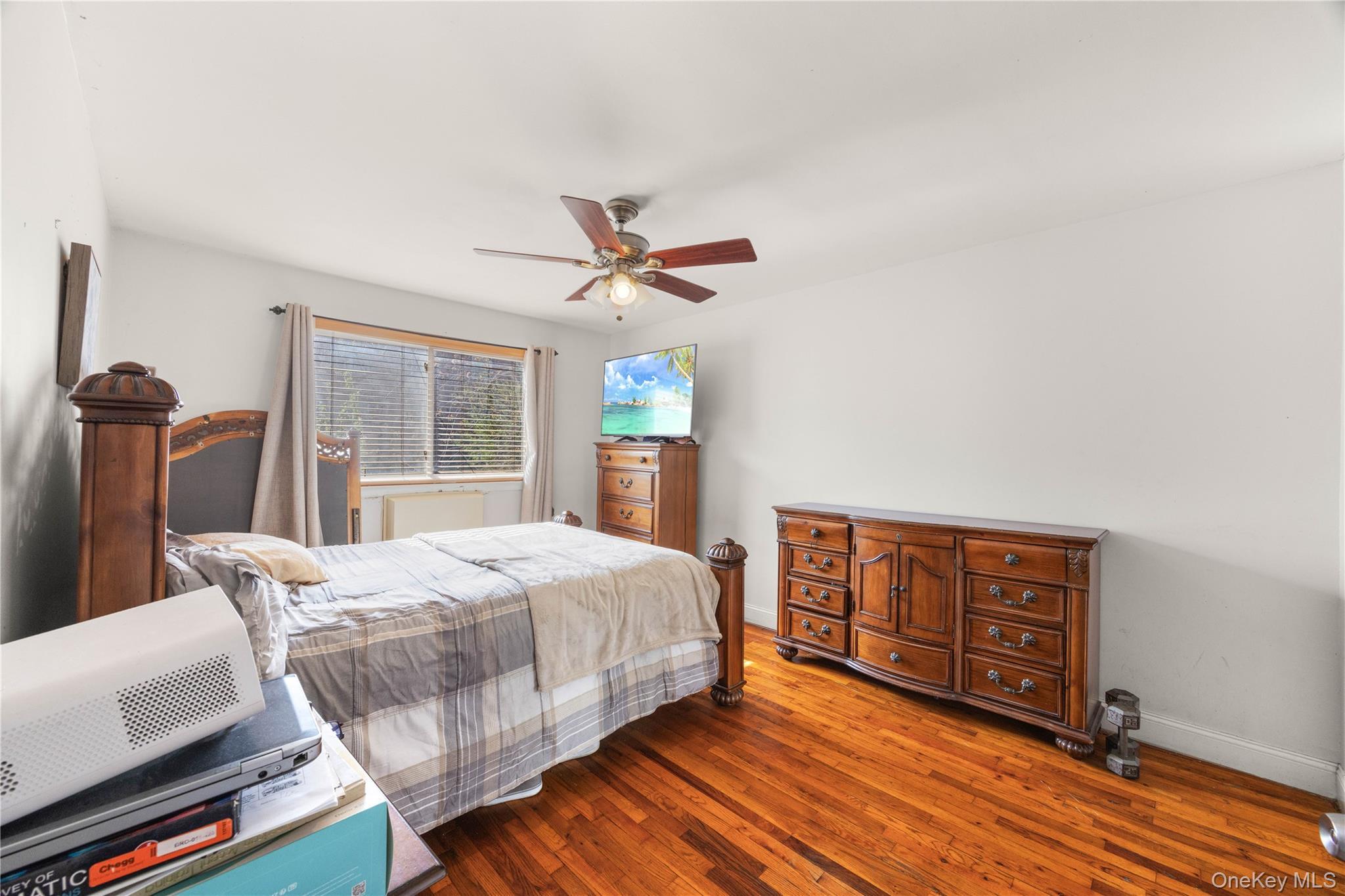Single Family Commonwealth Bronx, NY 10473, MLS-992662-14