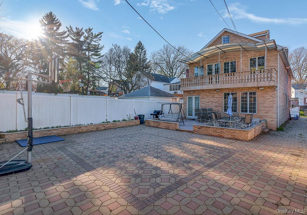 Single Family Kildare Road Queens, NY 11432, MLS-992675-2