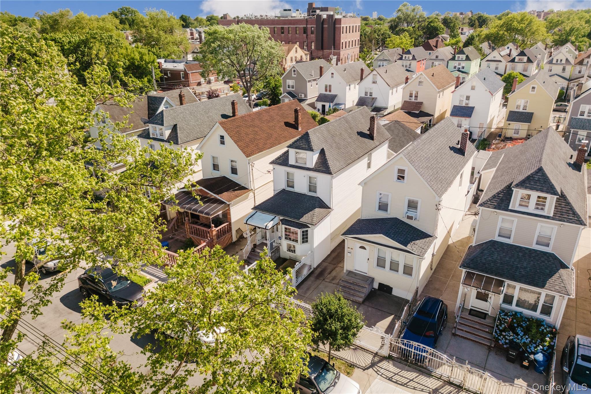 Single Family 202nd Street Queens, NY 11423, MLS-992692-2