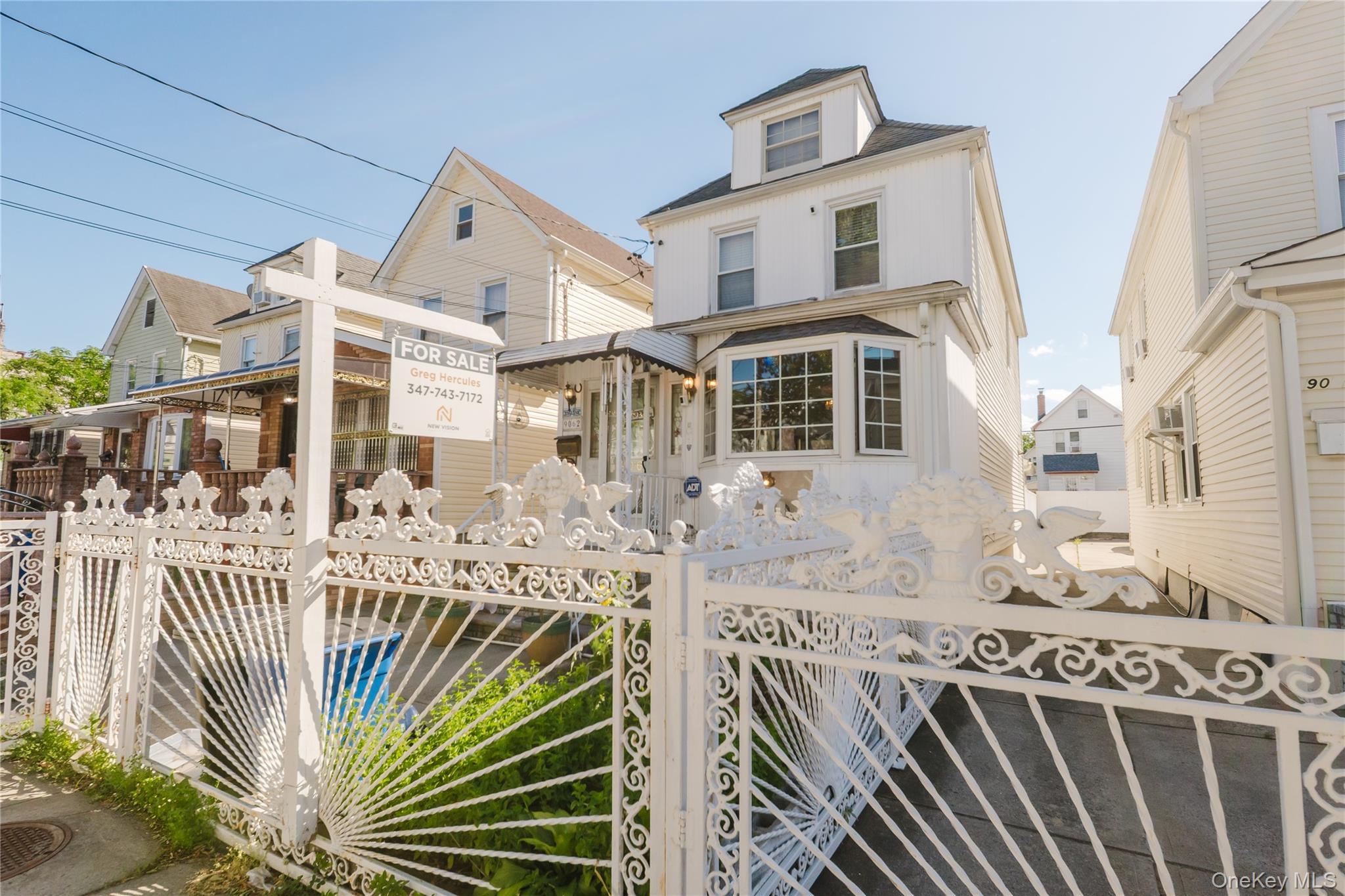 Single Family 202nd Street Queens, NY 11423, MLS-992692-3