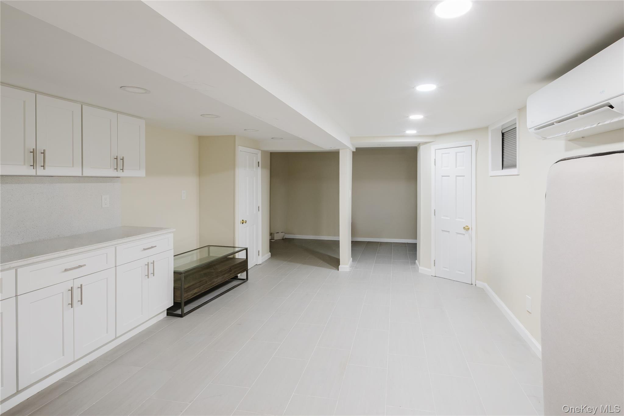 Single Family 202nd Street Queens, NY 11423, MLS-992692-6