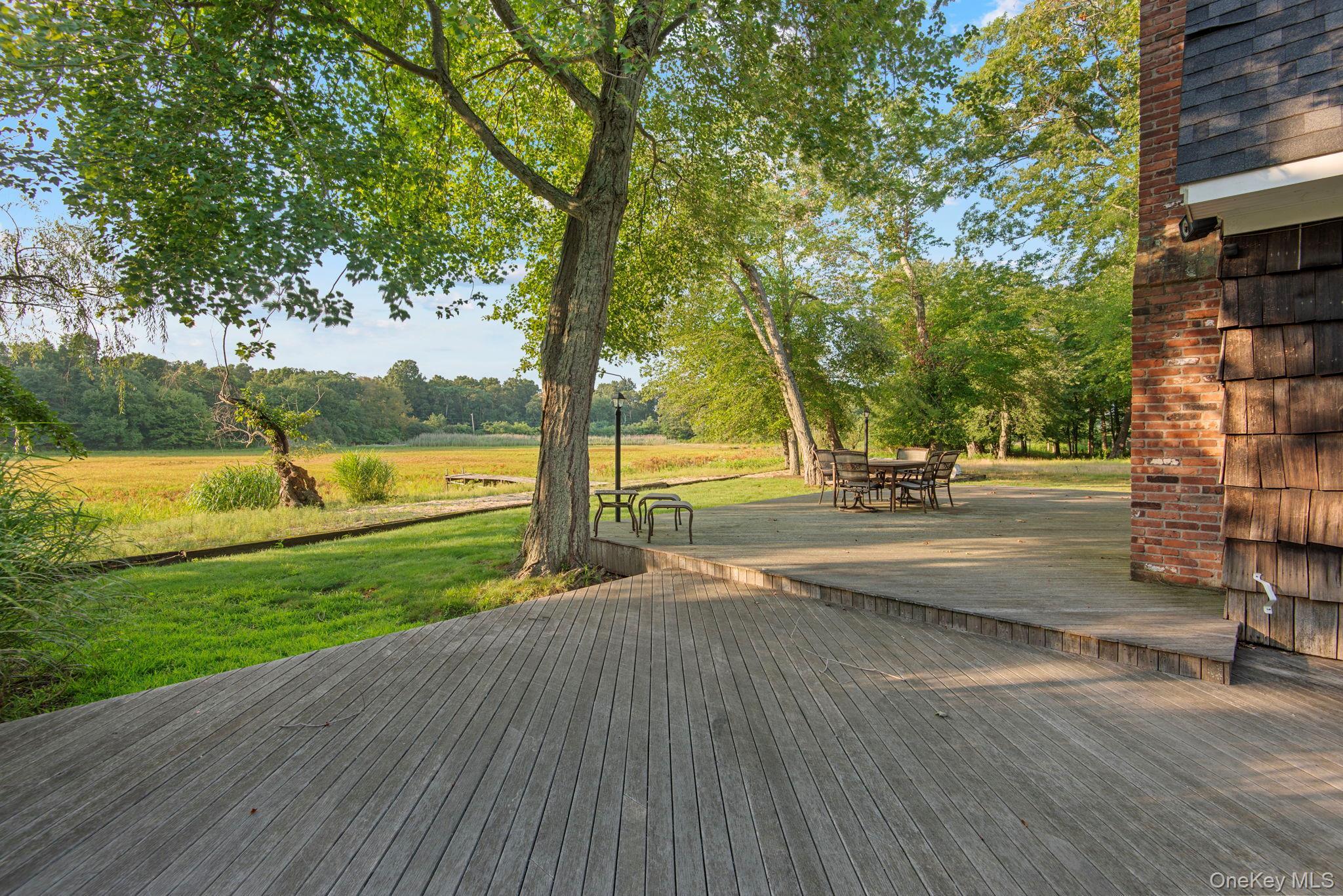 Single Family Lake Drive Suffolk County, NY 11953, MLS-992697-29