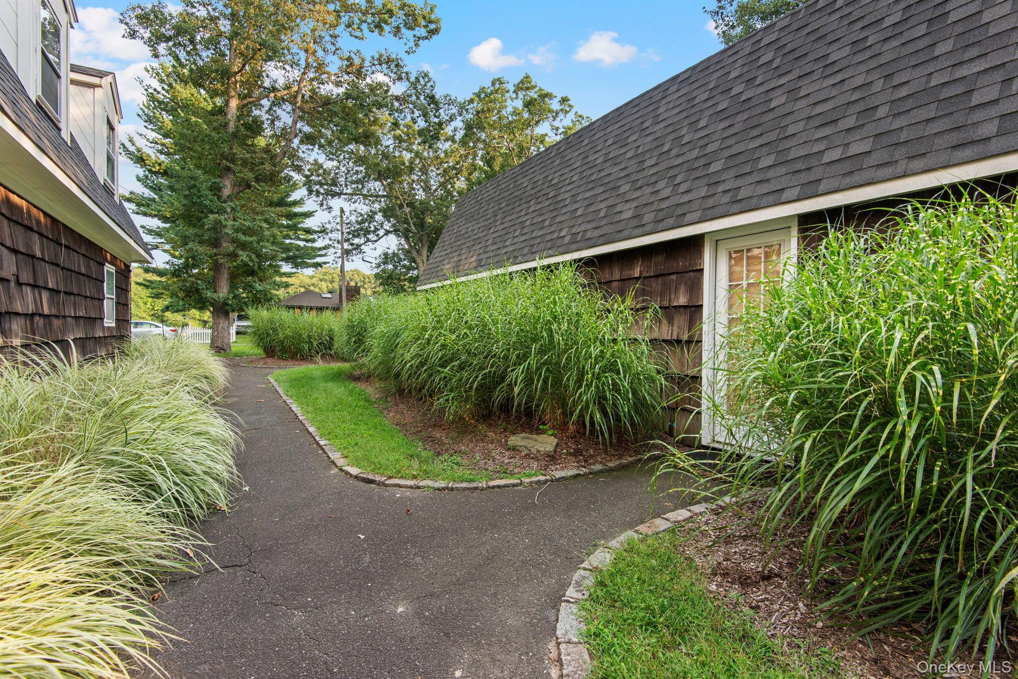 Single Family Lake Drive Suffolk County, NY 11953, MLS-992697-38