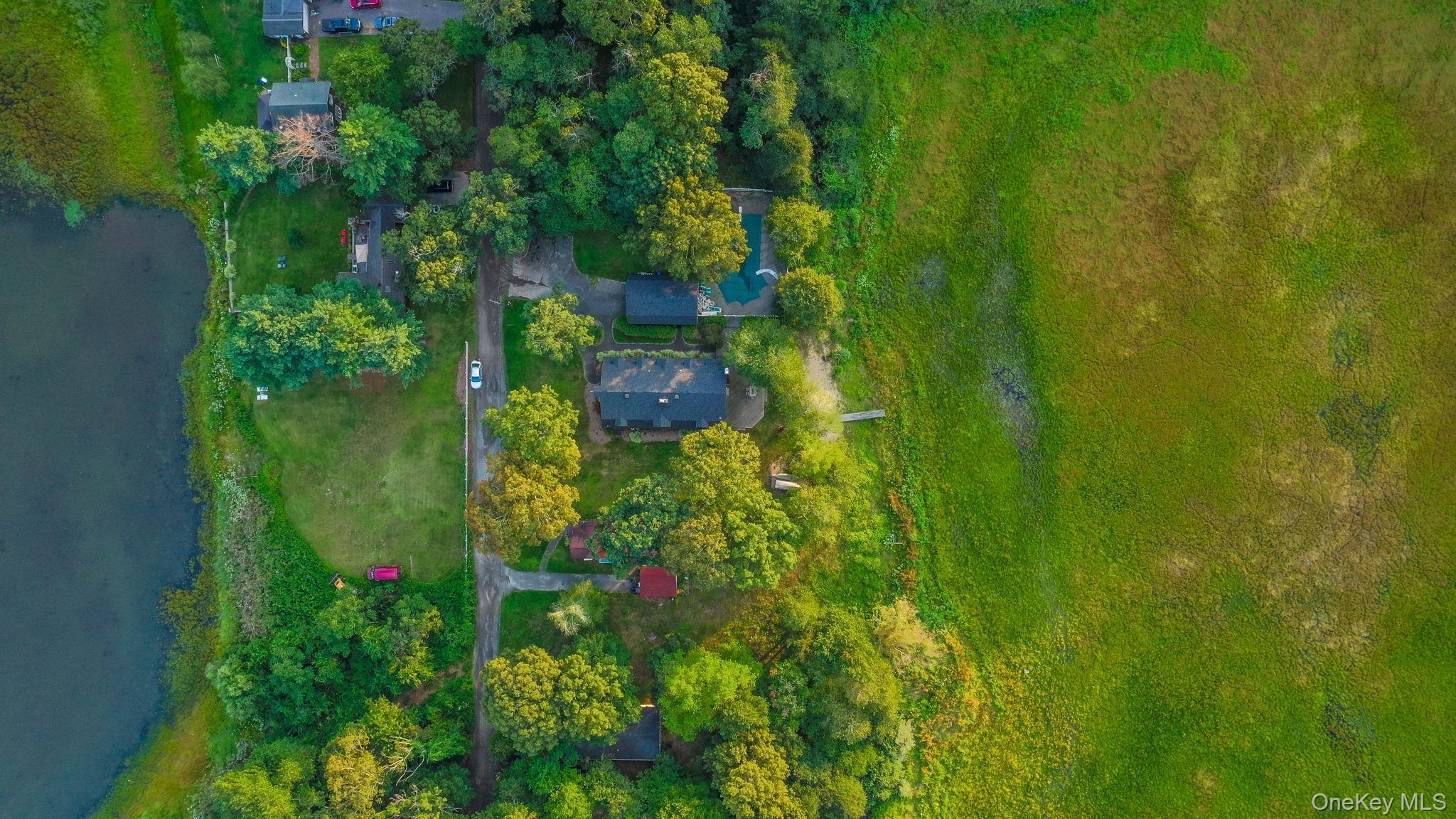 Single Family Lake Drive Suffolk County, NY 11953, MLS-992697-43
