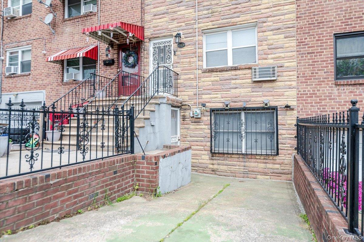 Single Family 229th  Bronx, NY 10466, MLS-992708-2
