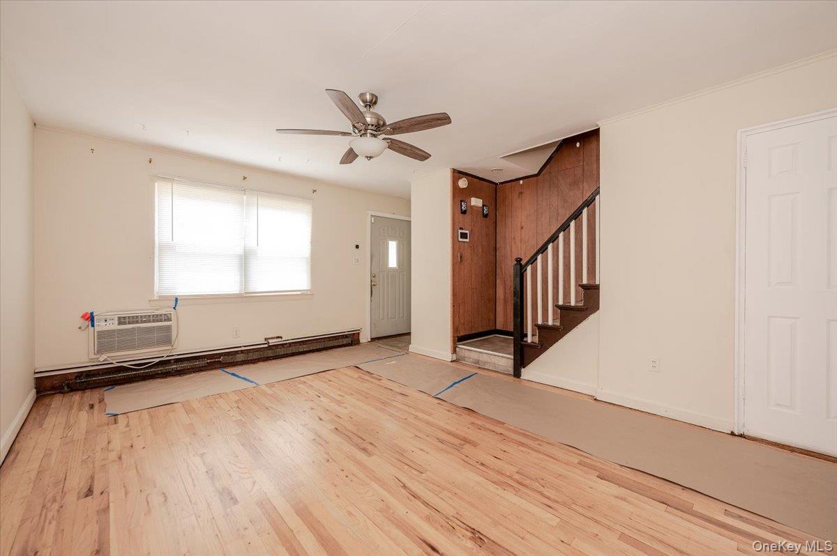 Single Family 229th  Bronx, NY 10466, MLS-992708-4