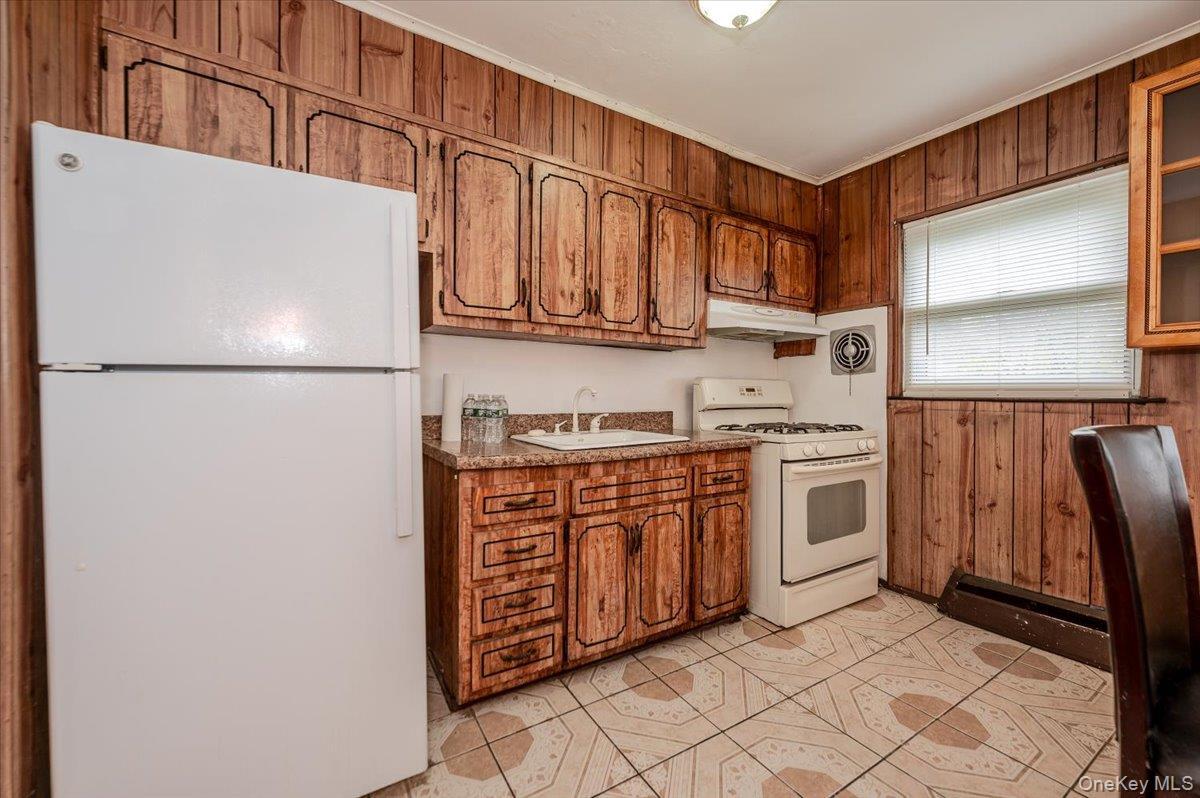 Single Family 229th  Bronx, NY 10466, MLS-992708-5