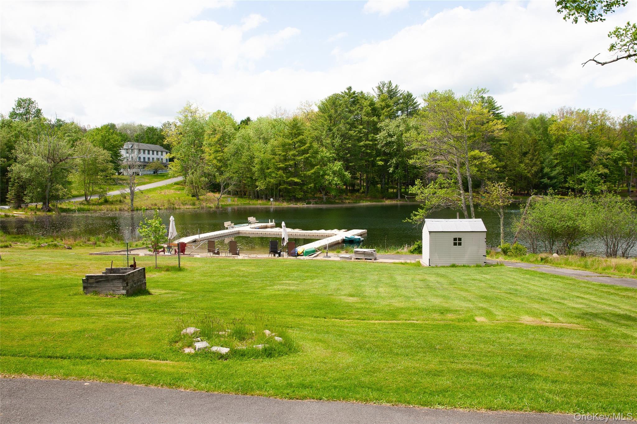 Single Family Washington Lake Road  Sullivan County, NY 12732, MLS-992733-39