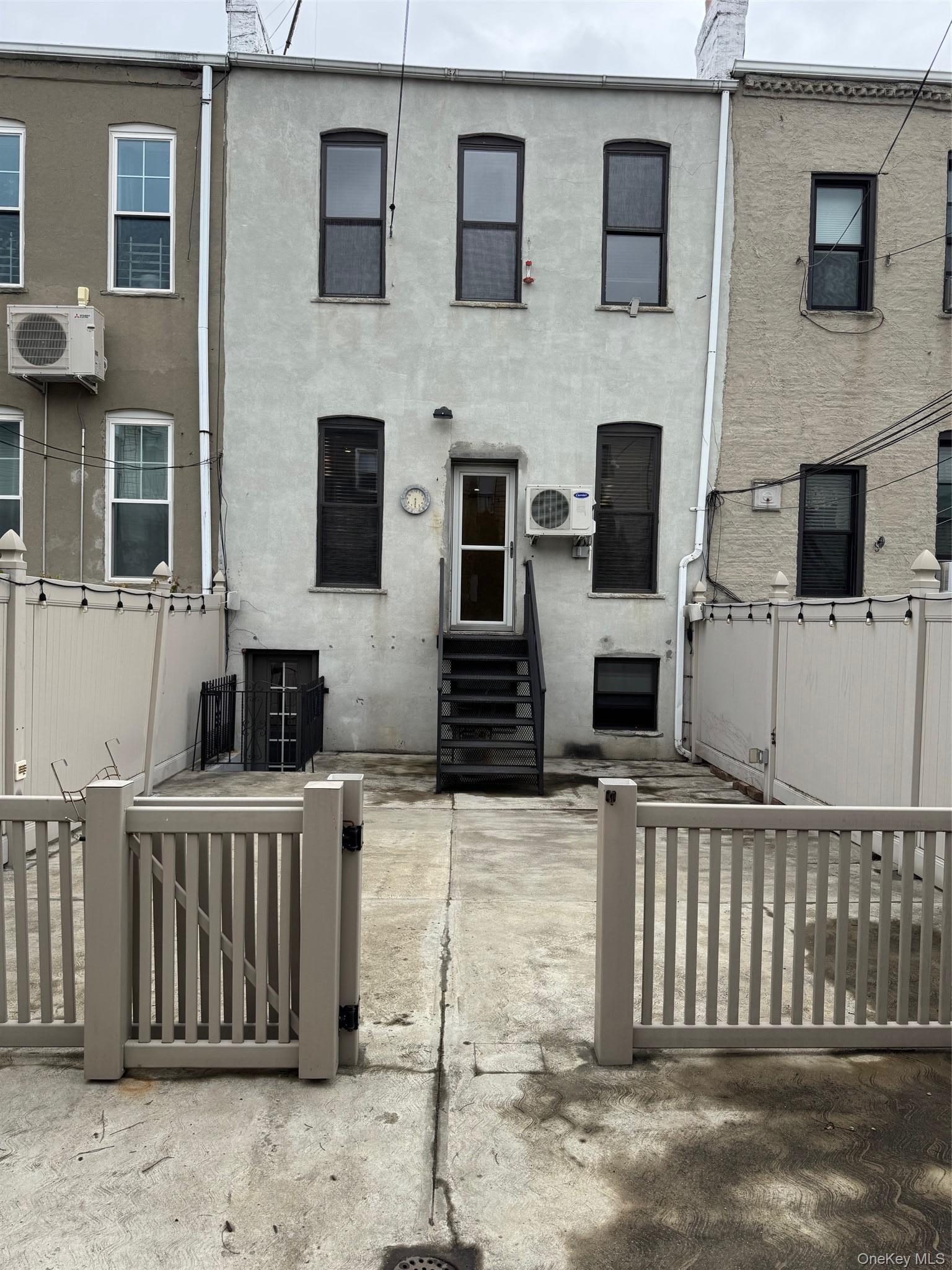Single Family Apollo Brooklyn, NY 11222, MLS-992768-16