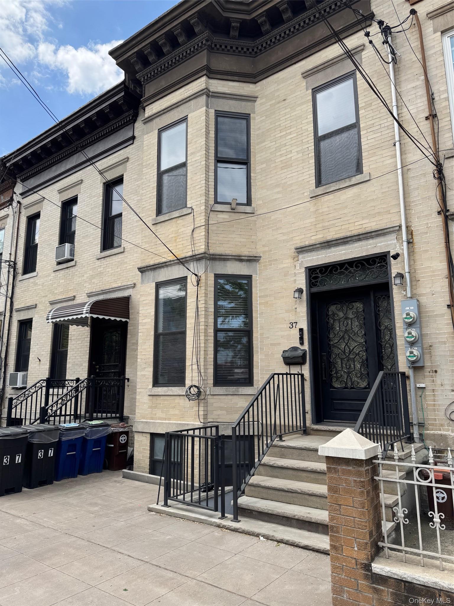 Single Family Apollo Brooklyn, NY 11222, MLS-992768-2