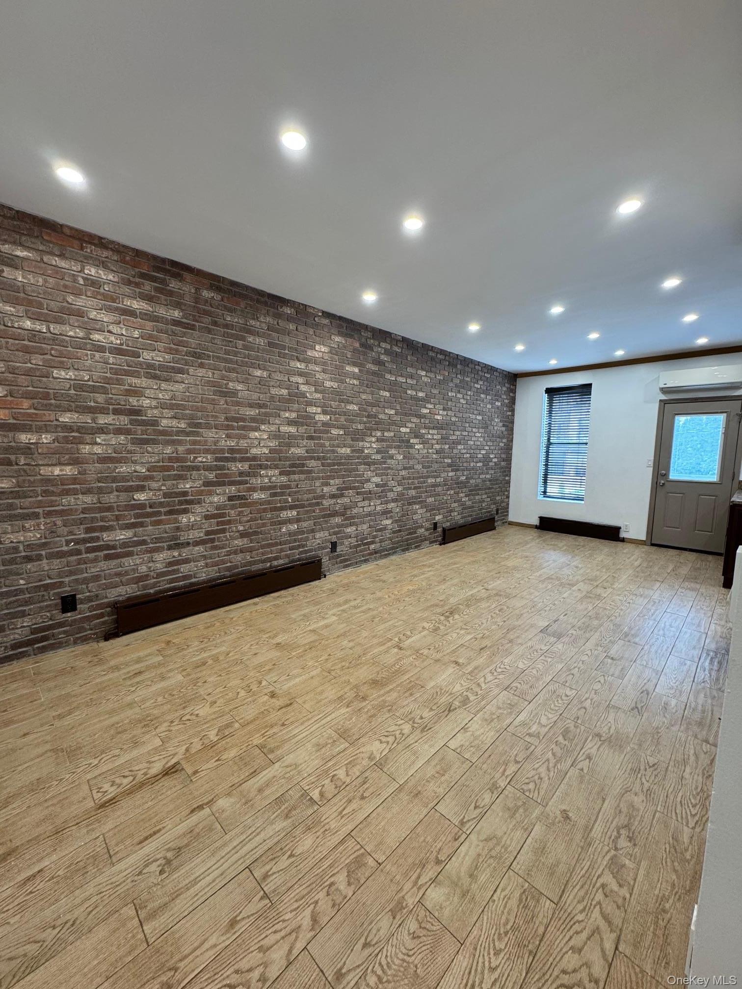 Single Family Apollo Brooklyn, NY 11222, MLS-992768-6