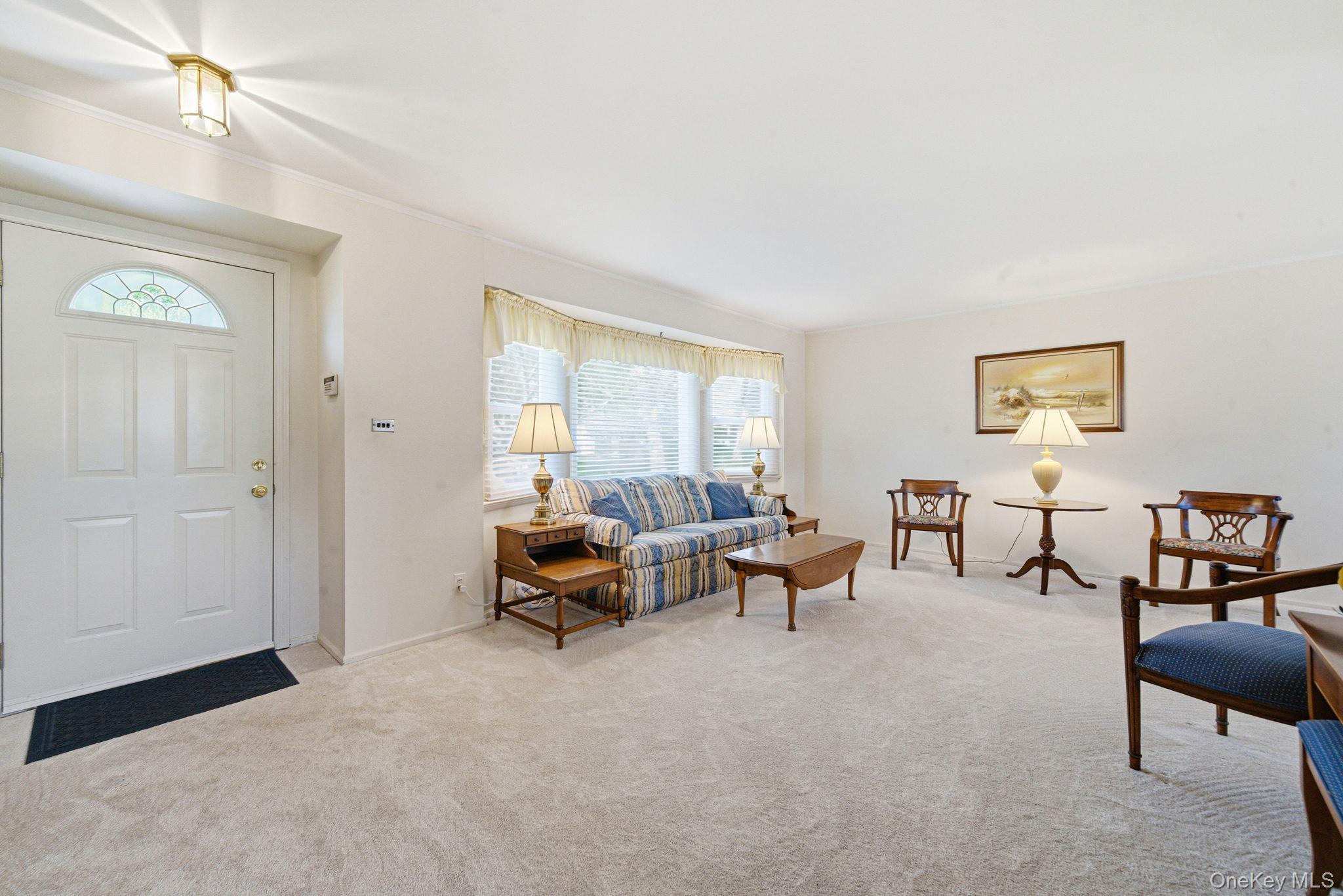 Single Family Frost  Suffolk County, NY 11740, MLS-992772-3