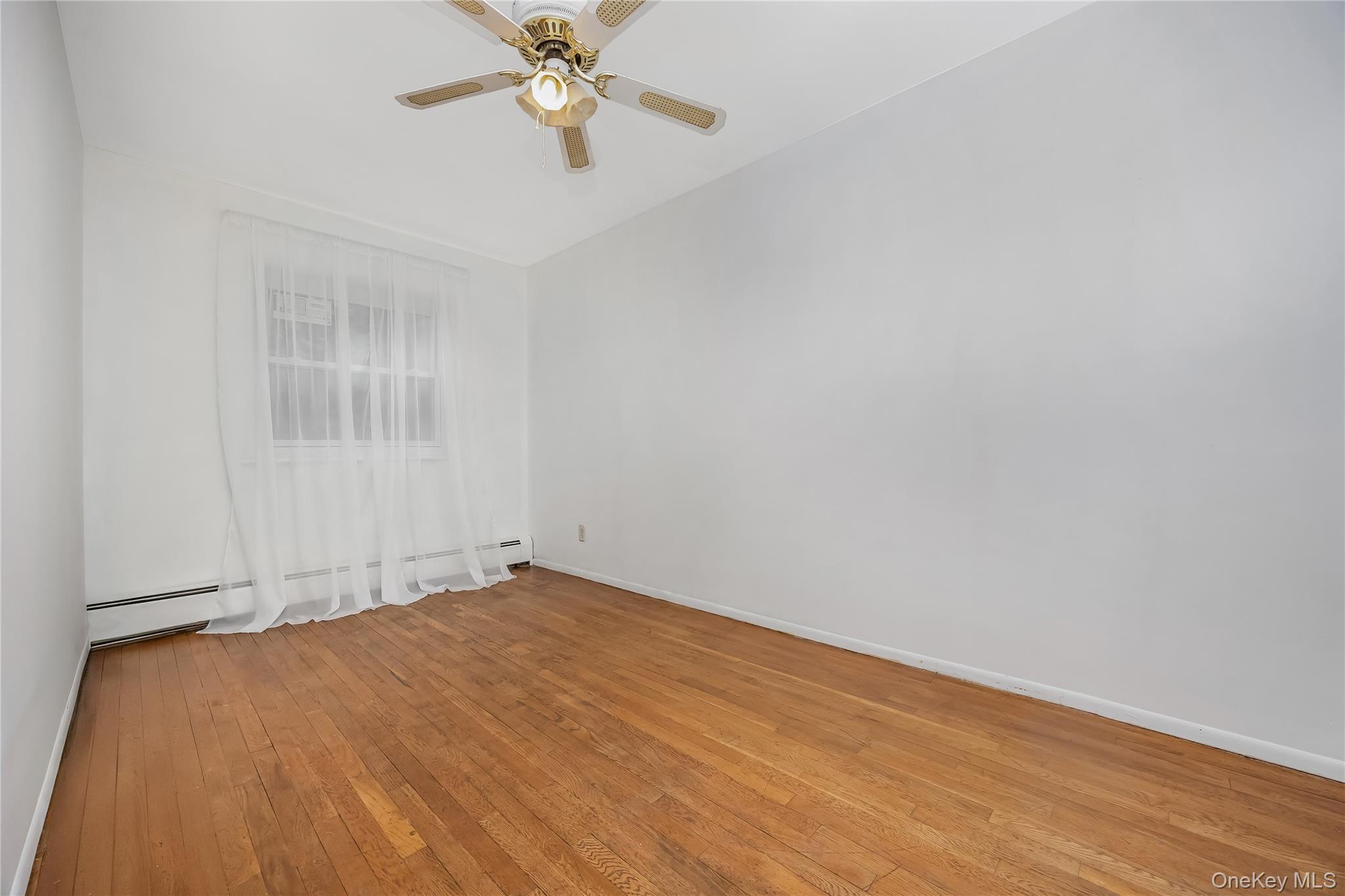 Single Family Depot Road Queens, NY 11358, MLS-992774-16