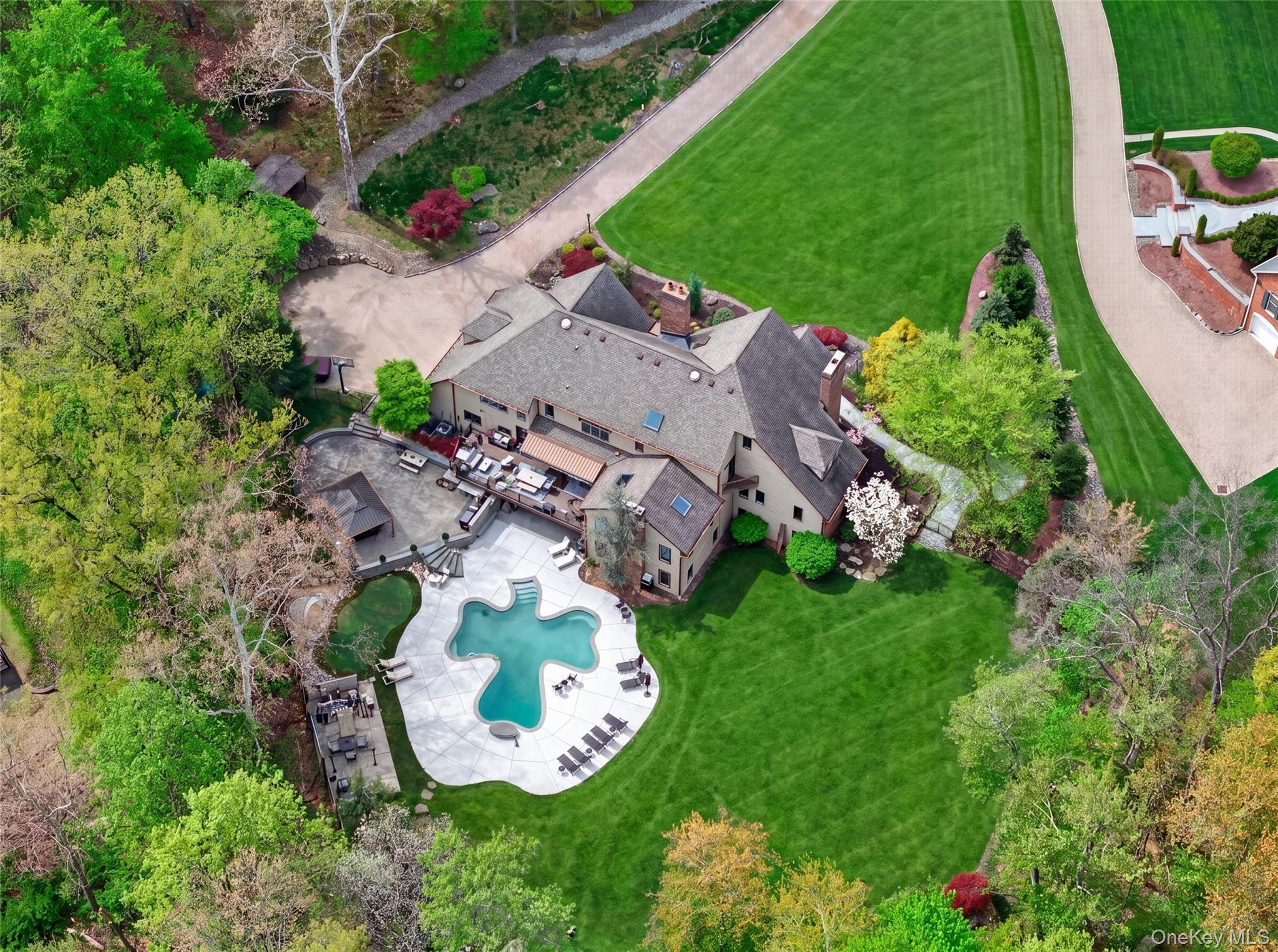 Single Family Abbey Road Rockland County, NY 10962, MLS-992777-2