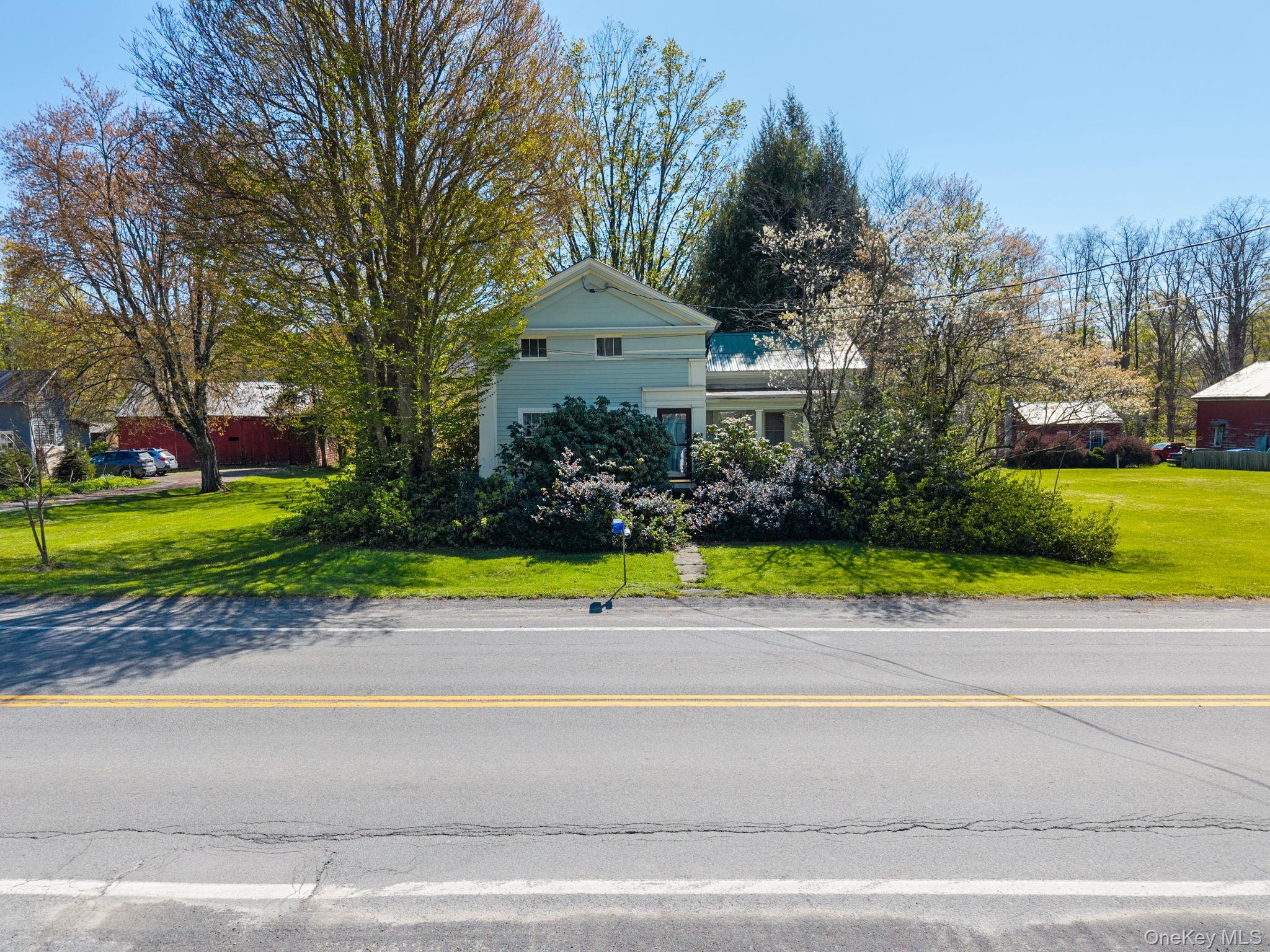 Single Family Main  Out Of Area, NY 12122, MLS-992802-3