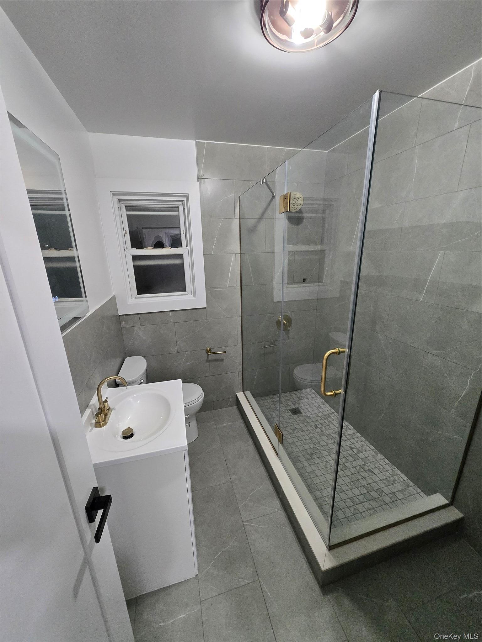 Single Family 226th Street Queens, NY 11413, MLS-992819-10