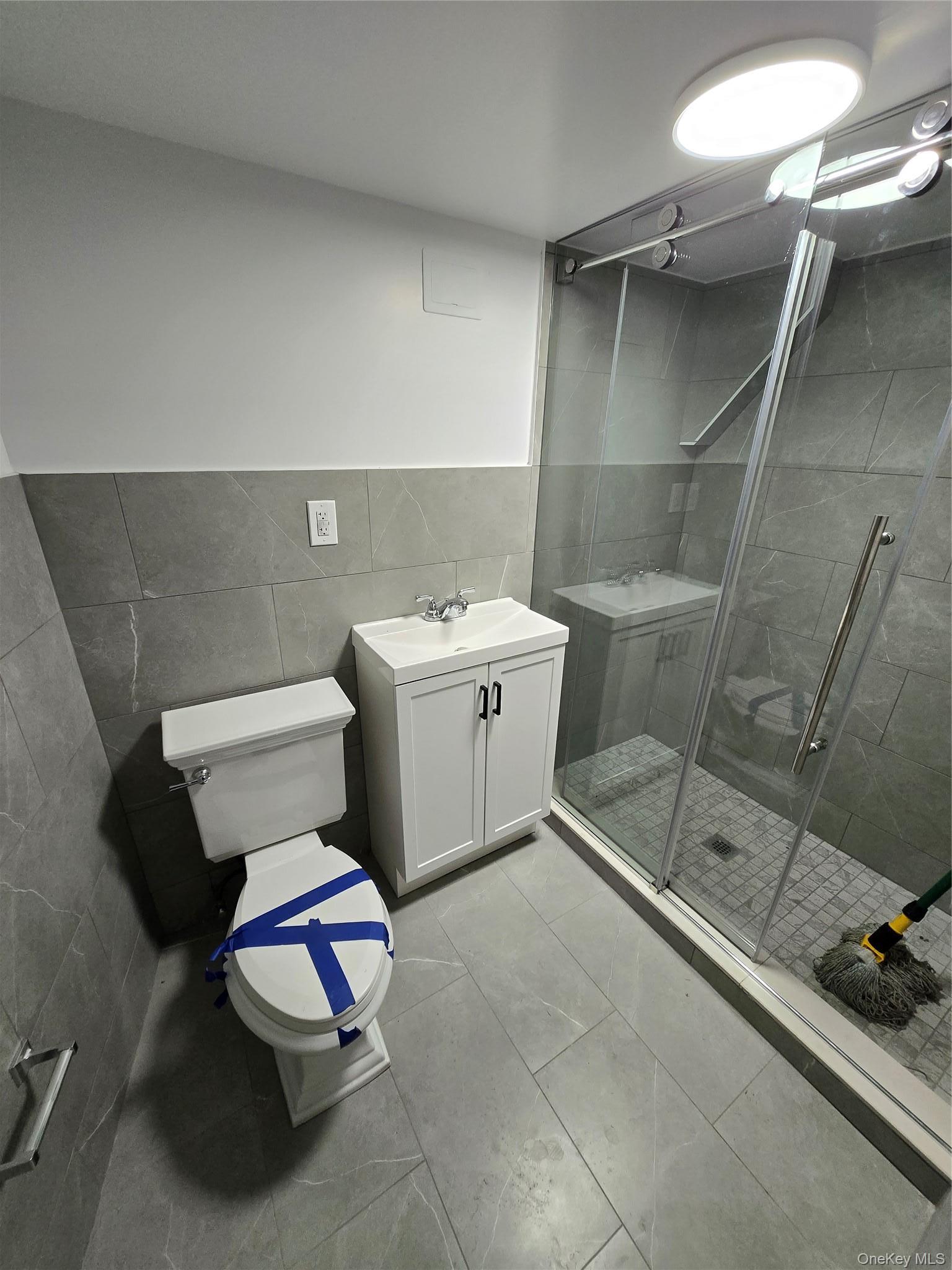 Single Family 226th Street Queens, NY 11413, MLS-992819-11