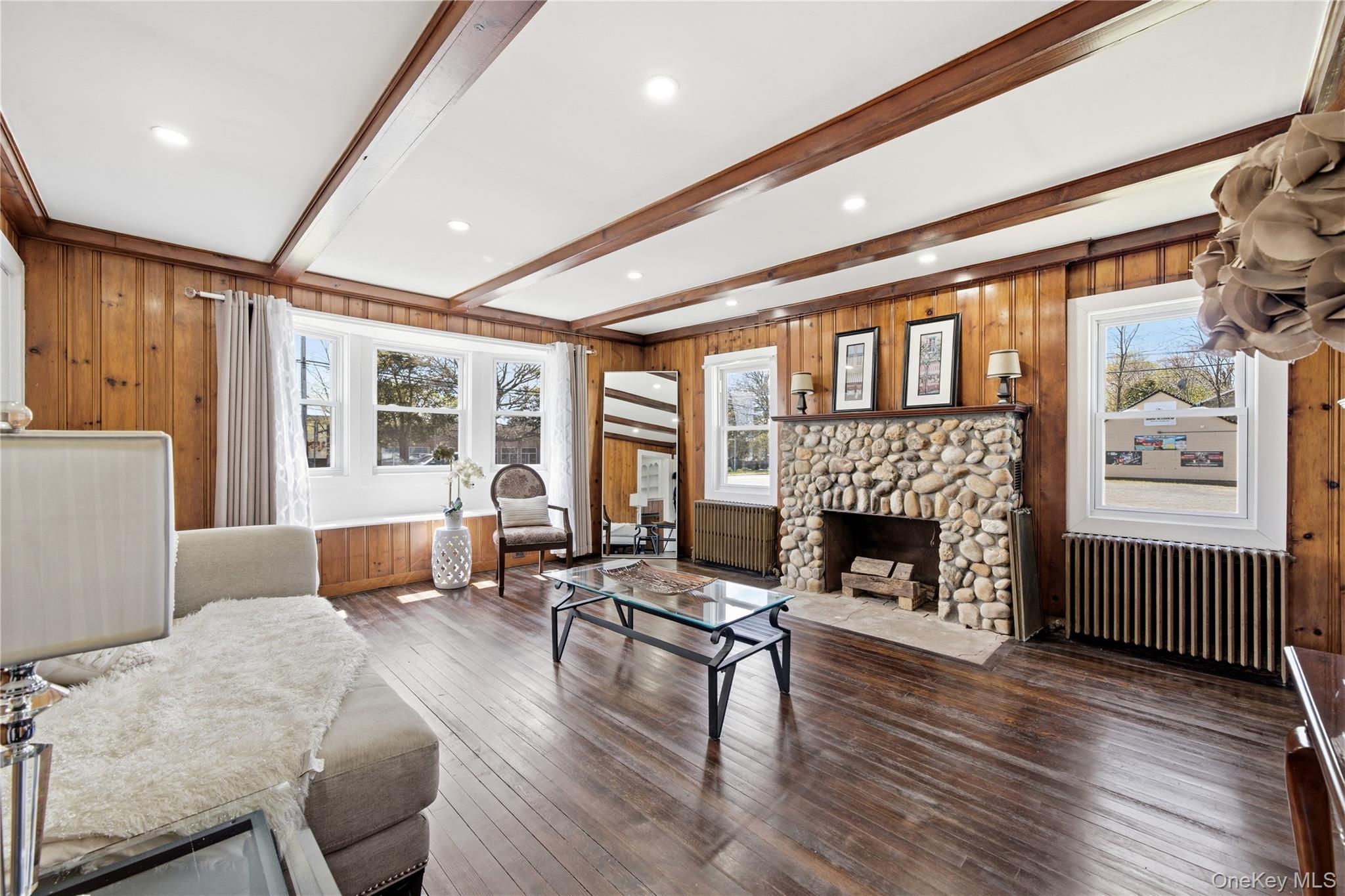 Single Family E Main Street Suffolk County, NY 11754, MLS-992841-10