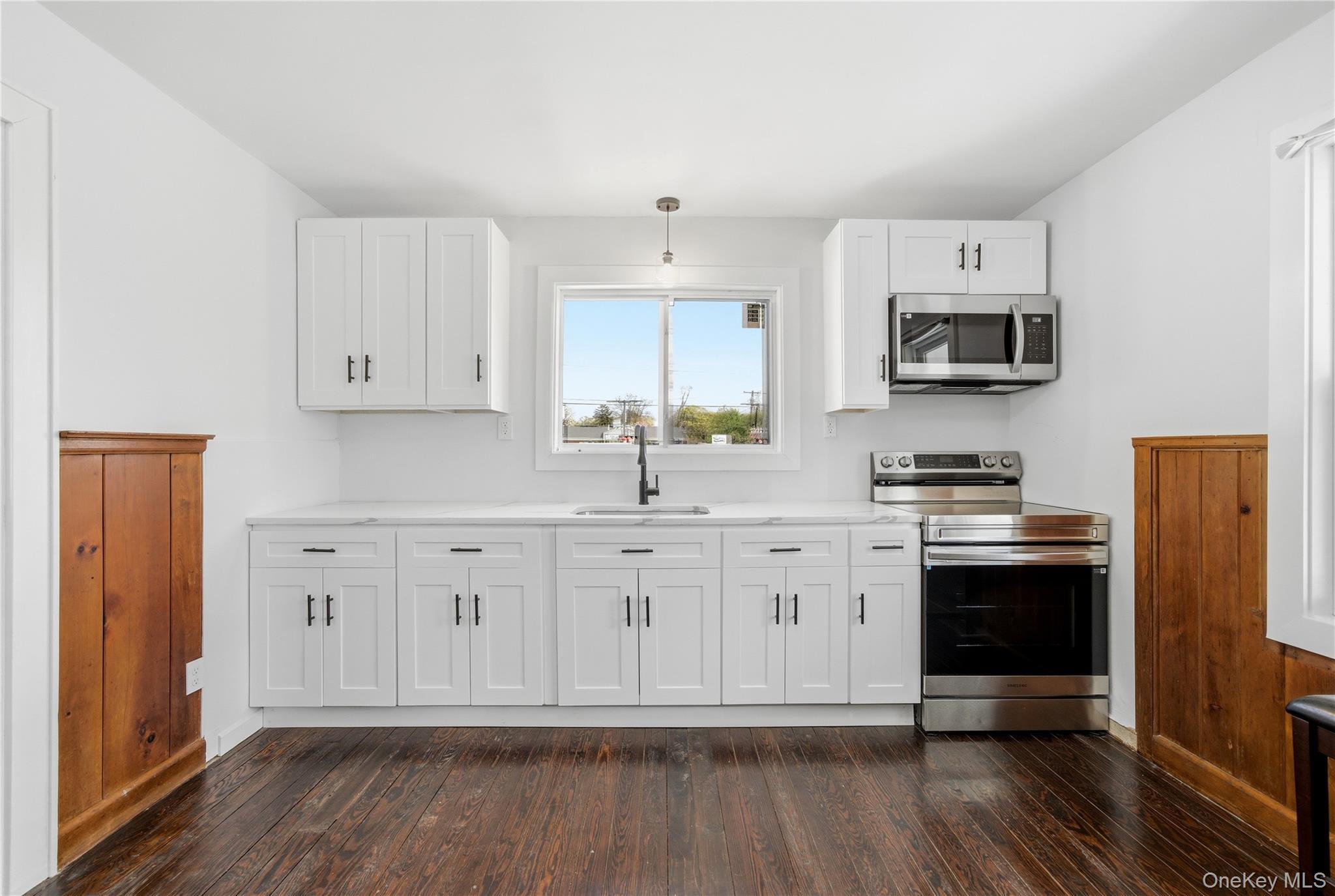 Single Family E Main Street Suffolk County, NY 11754, MLS-992841-6