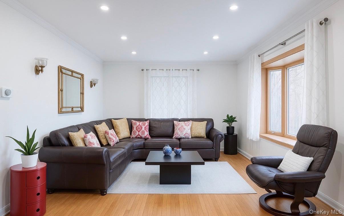 Single Family 121st  Queens, NY 11411, MLS-992848-2