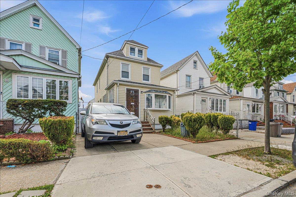 Single Family 202th  Queens, NY 11423, MLS-992849-2