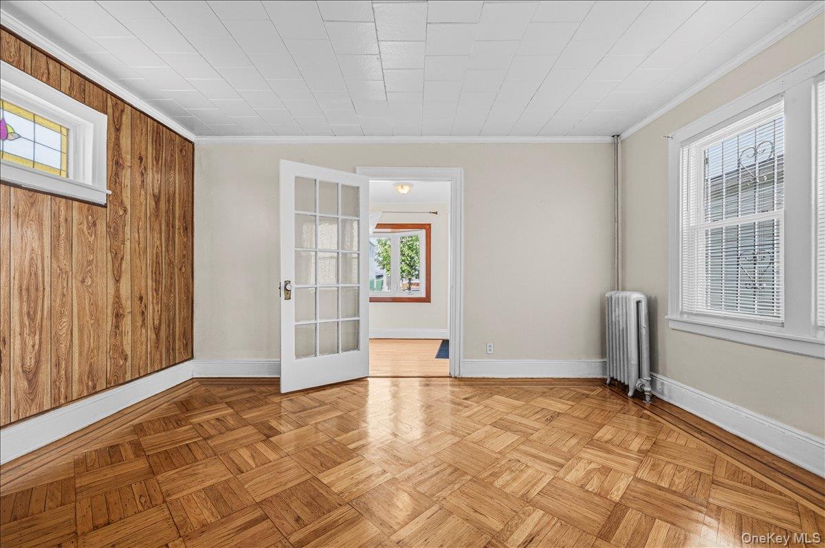 Single Family 202th  Queens, NY 11423, MLS-992849-4