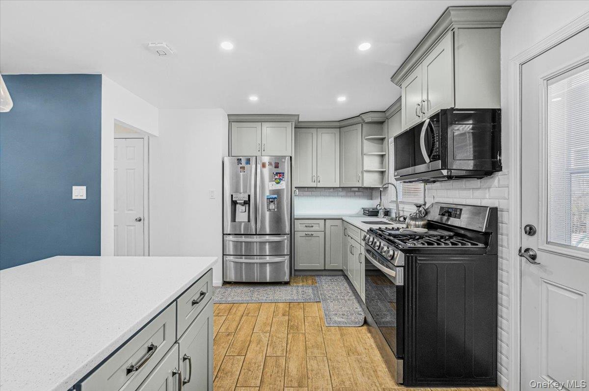 Single Family 149th  Queens, NY 11422, MLS-992891-10