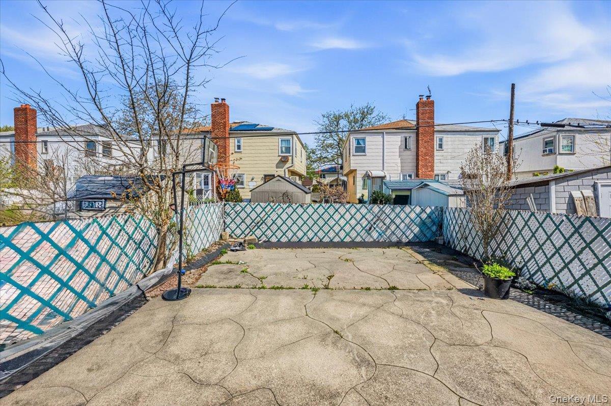 Single Family 149th  Queens, NY 11422, MLS-992891-21