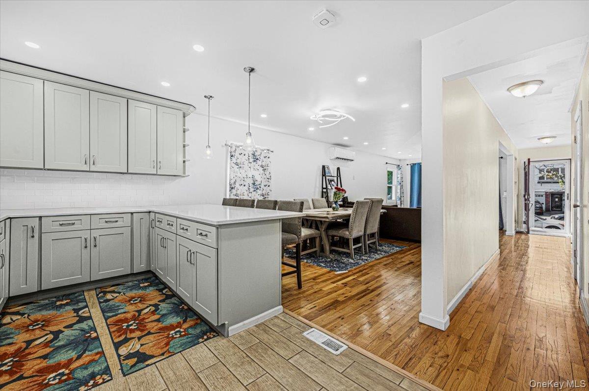 Single Family 149th  Queens, NY 11422, MLS-992891-8