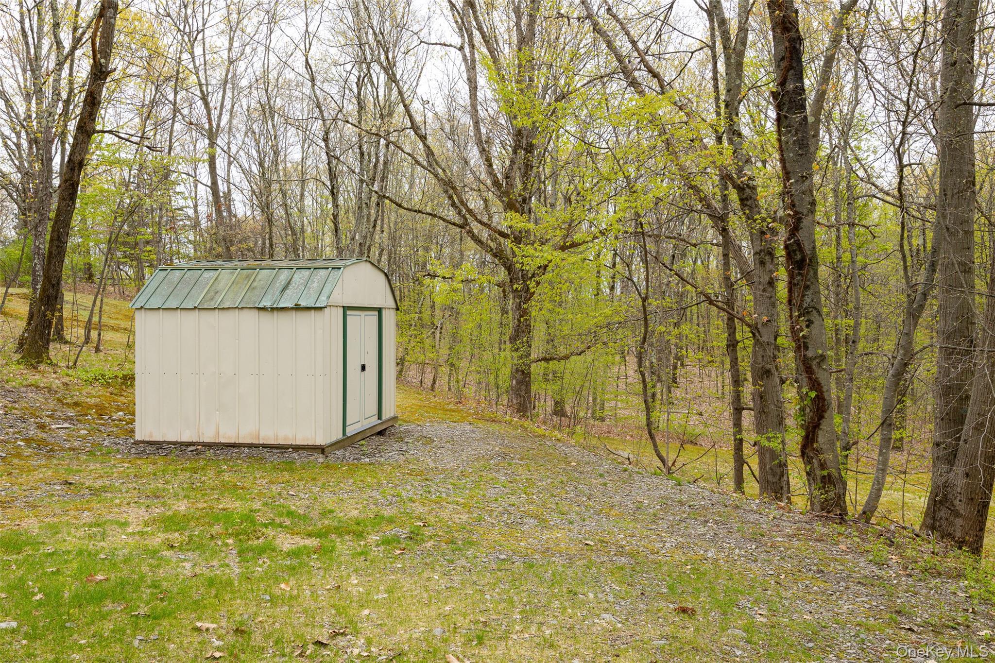 Single Family Willow Brook Ridge Dutchess County, NY 12514, MLS-992926-44