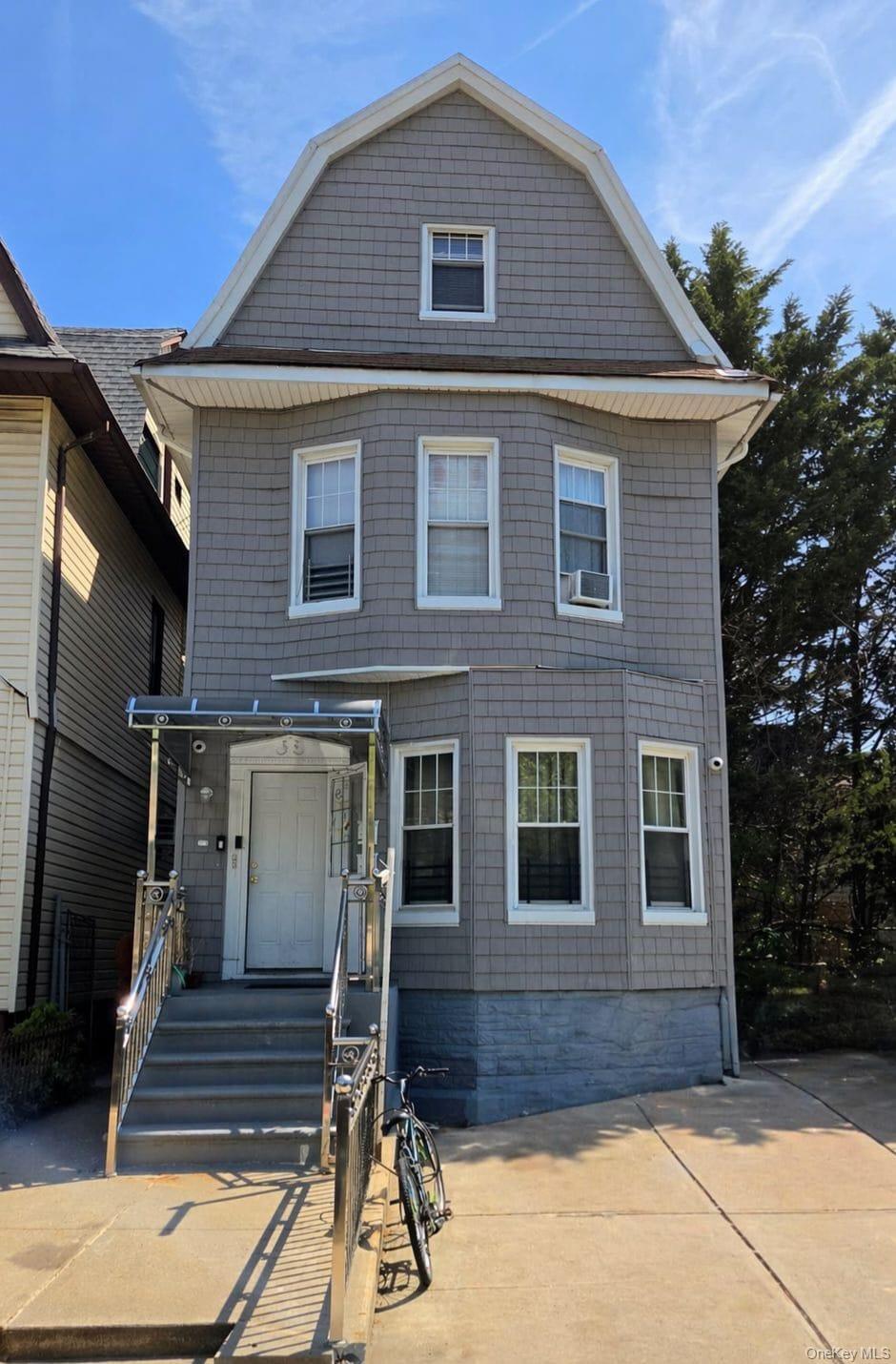 Single Family 8th  Brooklyn, NY 11230, MLS-992945-8