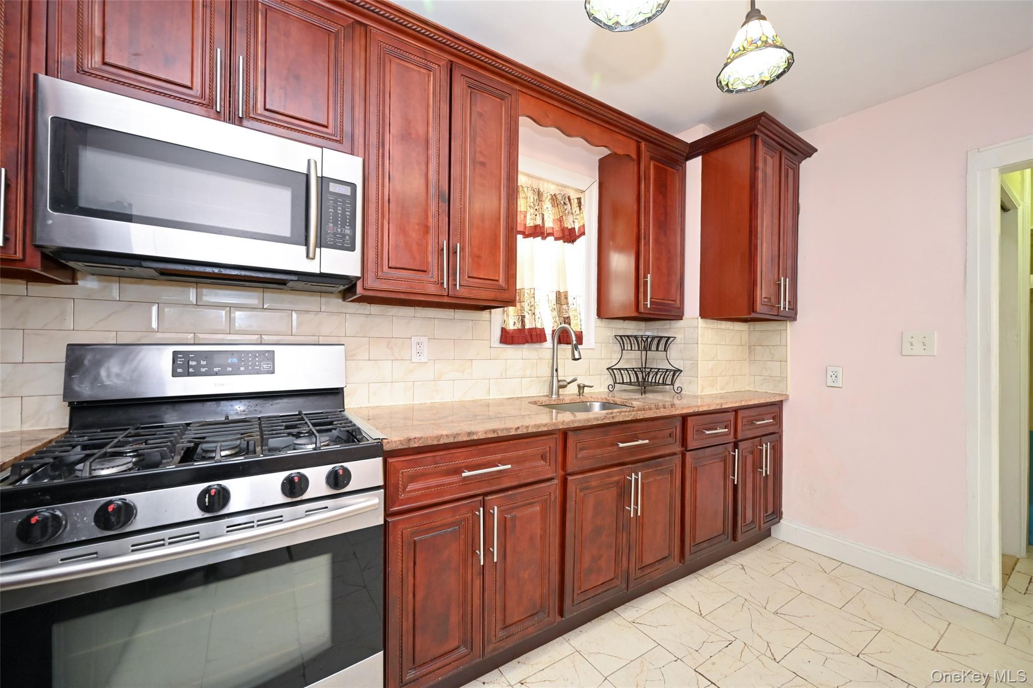 Single Family 116th  Queens, NY 11412, MLS-992962-4