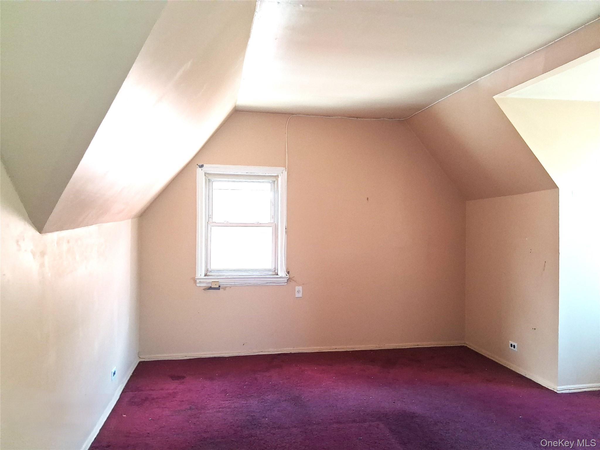 Single Family Hone  Bronx, NY 10469, MLS-992972-12