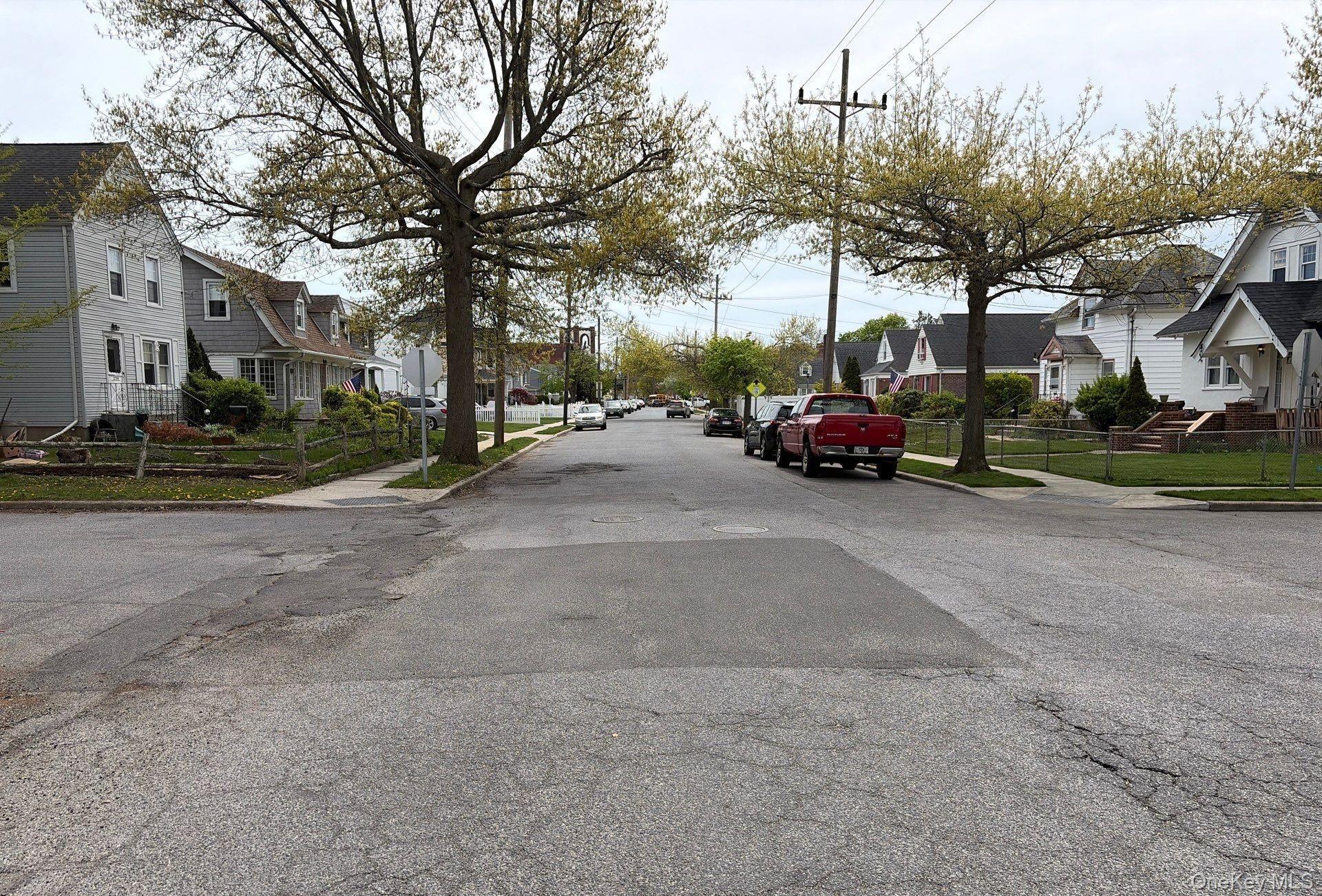 Single Family Park Avenue  Nassau County, NY 11510, MLS-992973-4