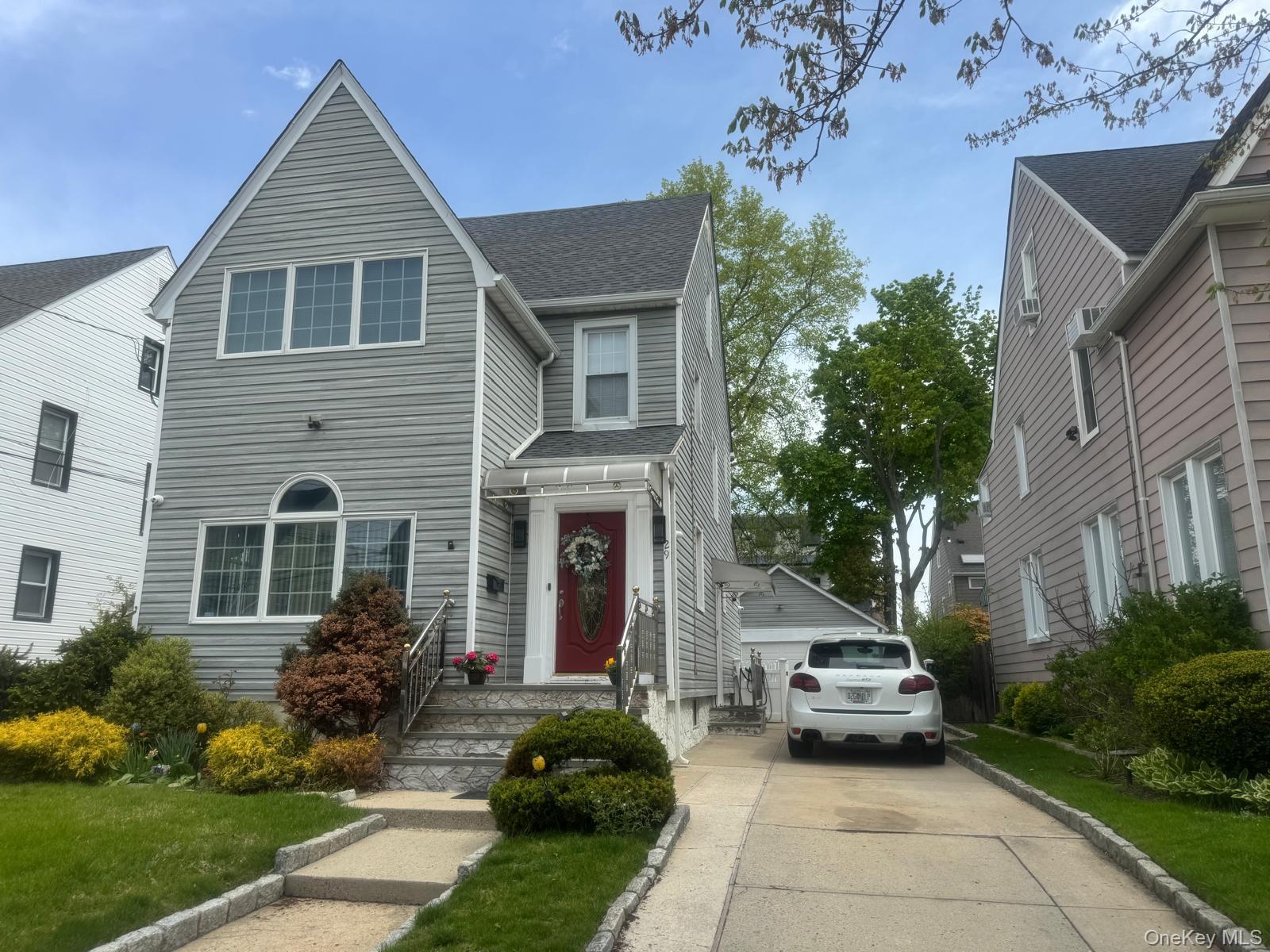 Single Family Carstairs Road  Nassau County, NY 11581, MLS-992999-2