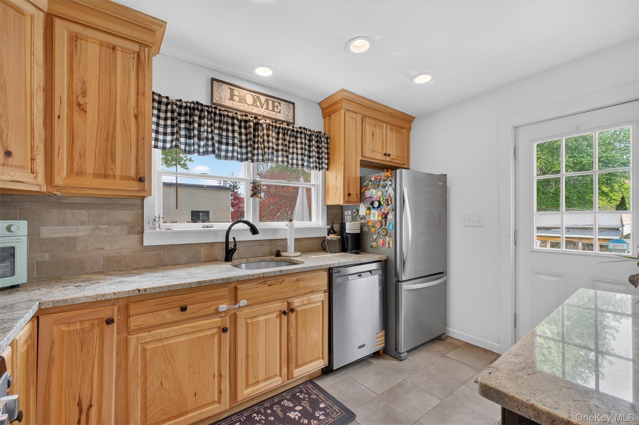 Single Family Roslyn Road Putnam County, NY 10512, MLS-993011-22