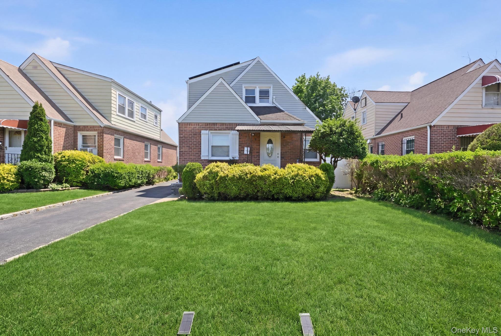 Single Family 113th Drive Queens, NY 11429, MLS-993019-2