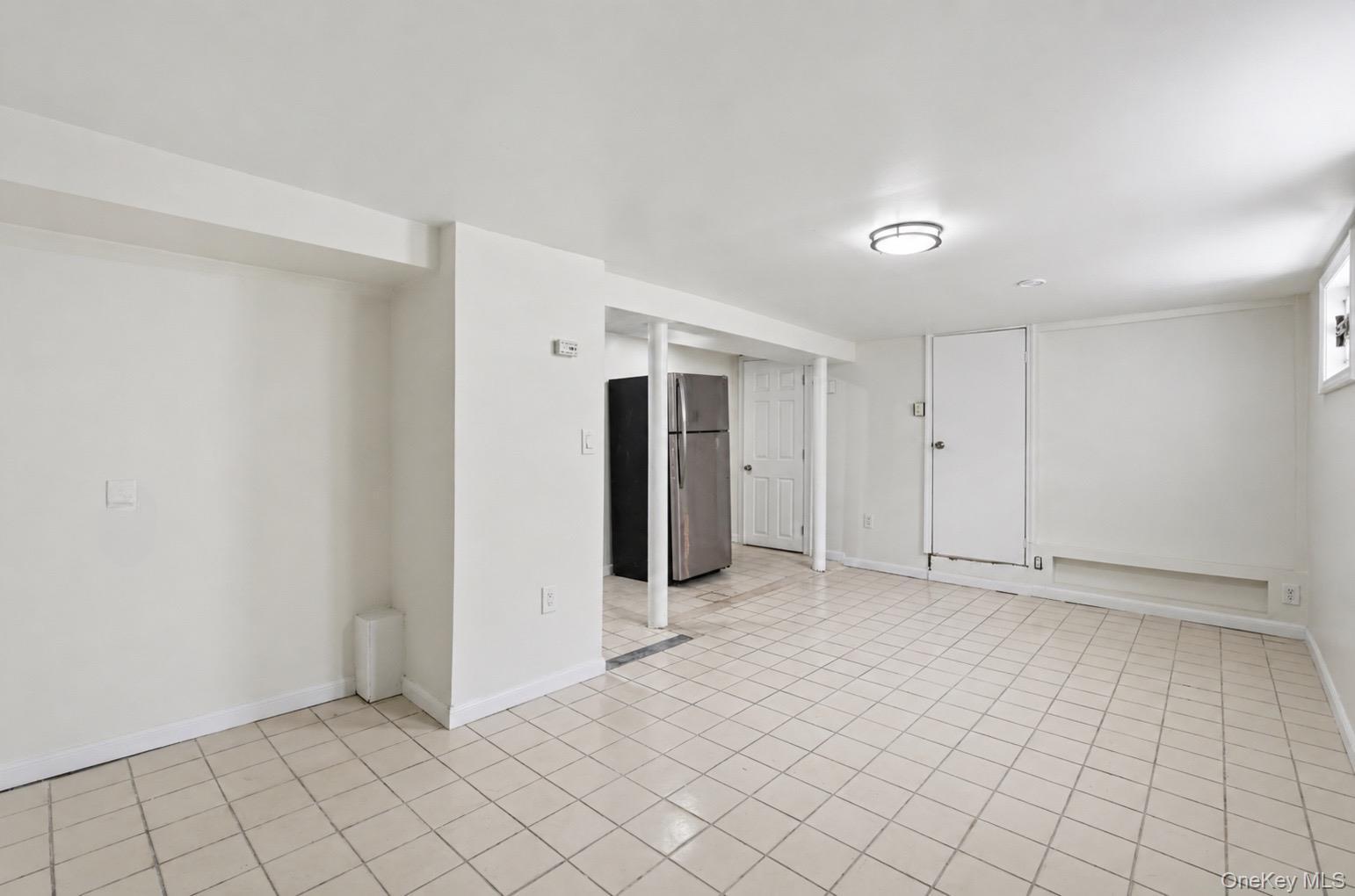 Single Family 147th Queens, NY 11413, MLS-993074-11