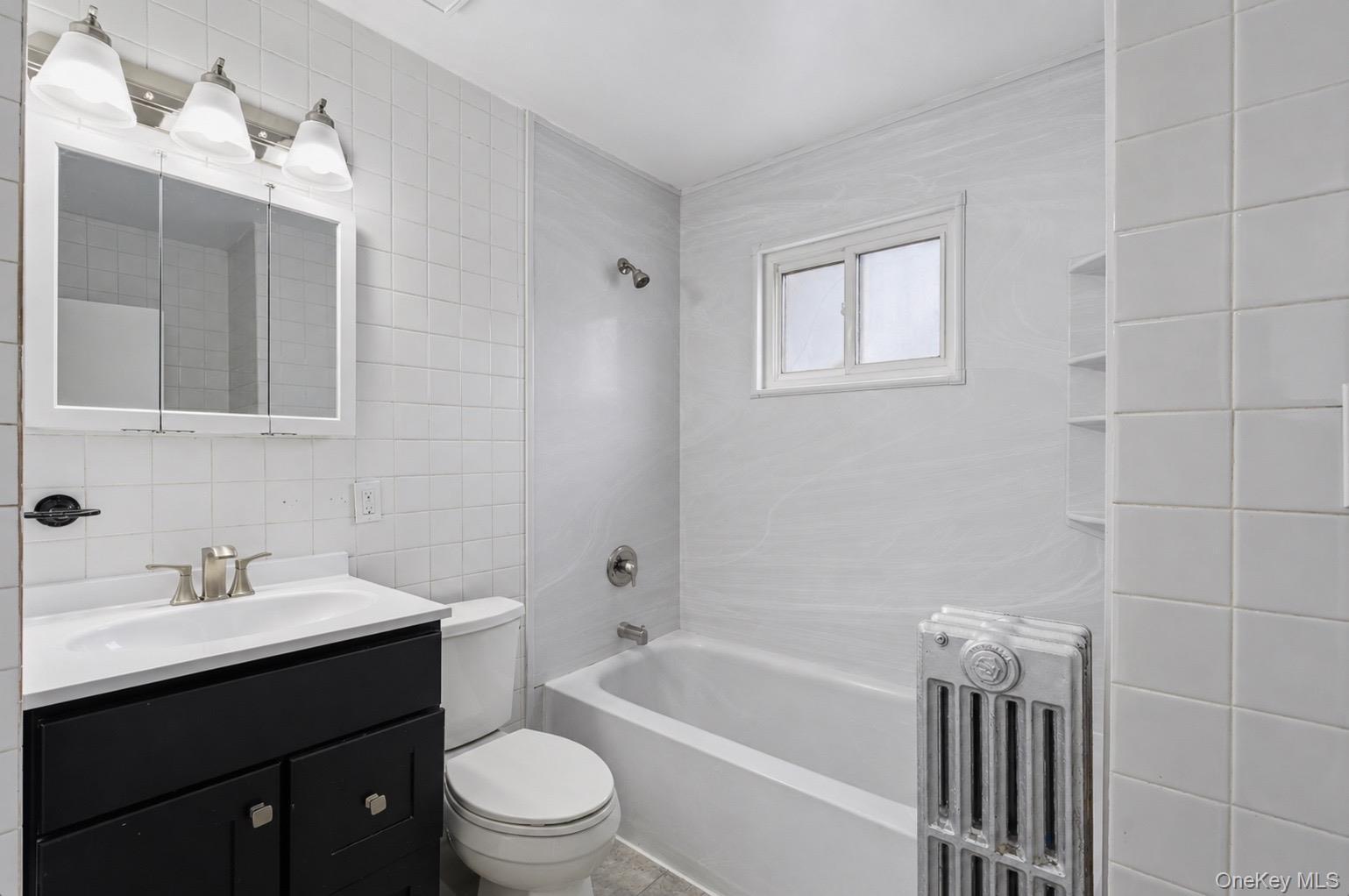 Single Family 147th Queens, NY 11413, MLS-993074-23