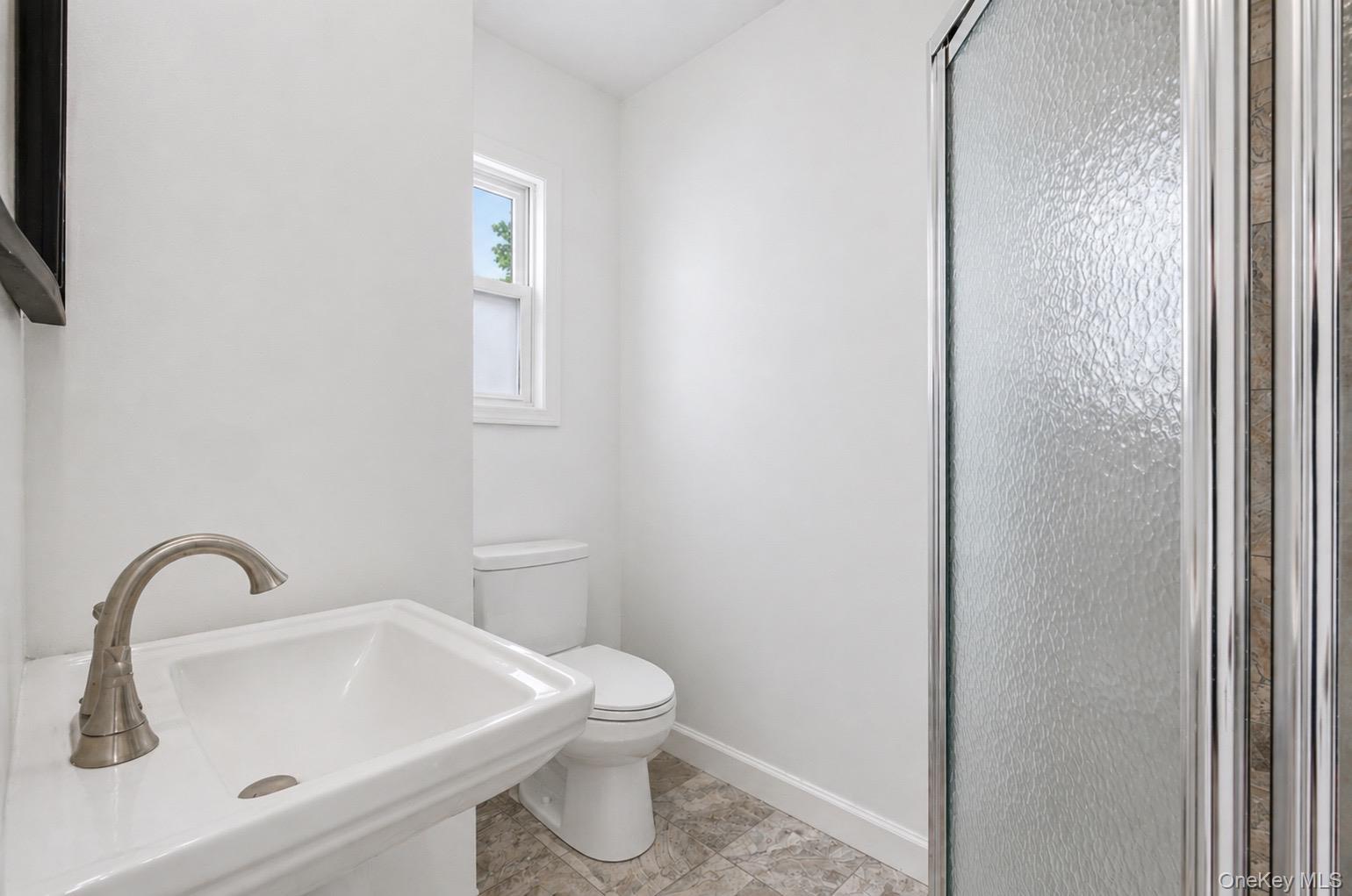 Single Family 147th Queens, NY 11413, MLS-993074-24