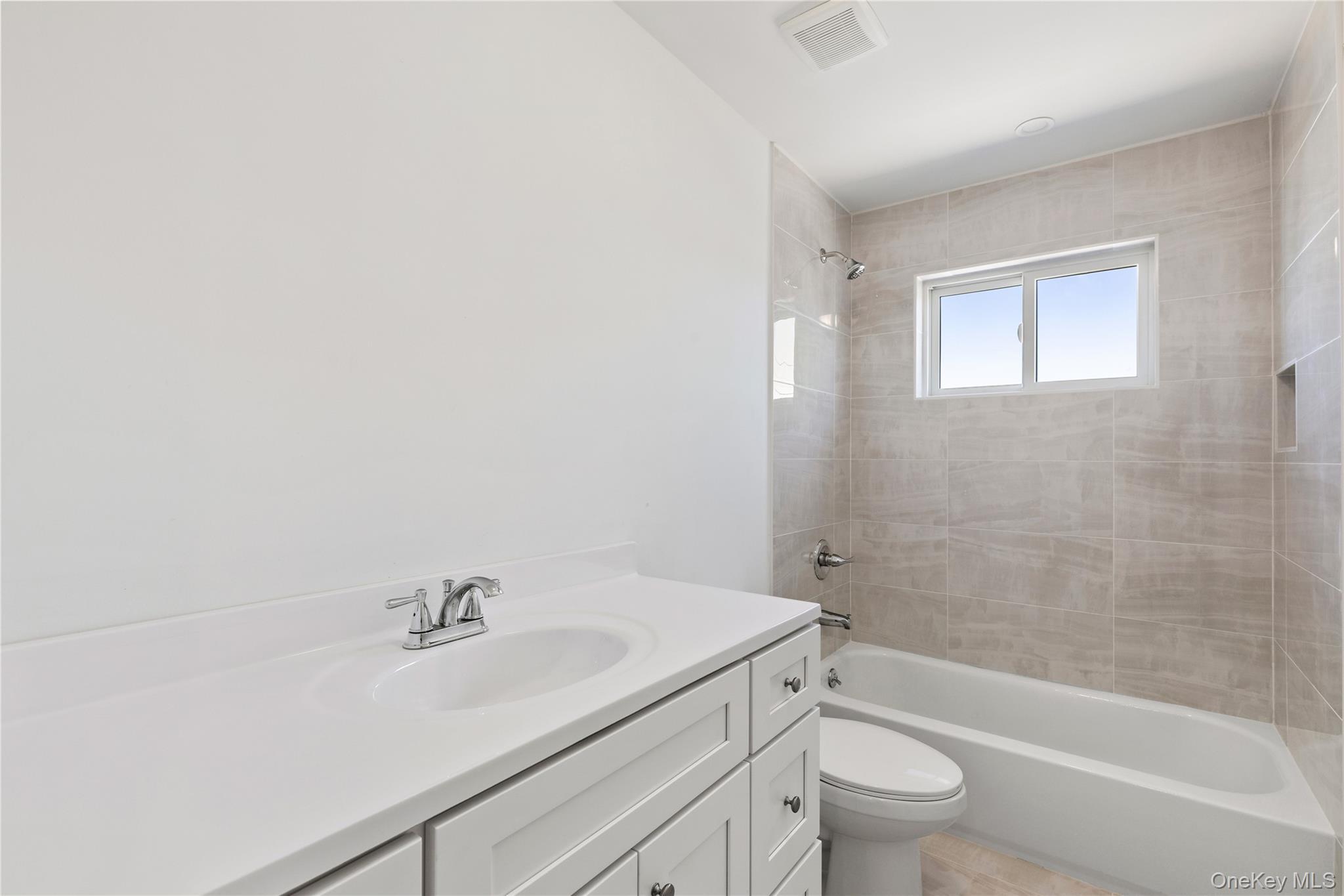 Single Family Annadale  Staten Island, NY 10312, MLS-993080-22